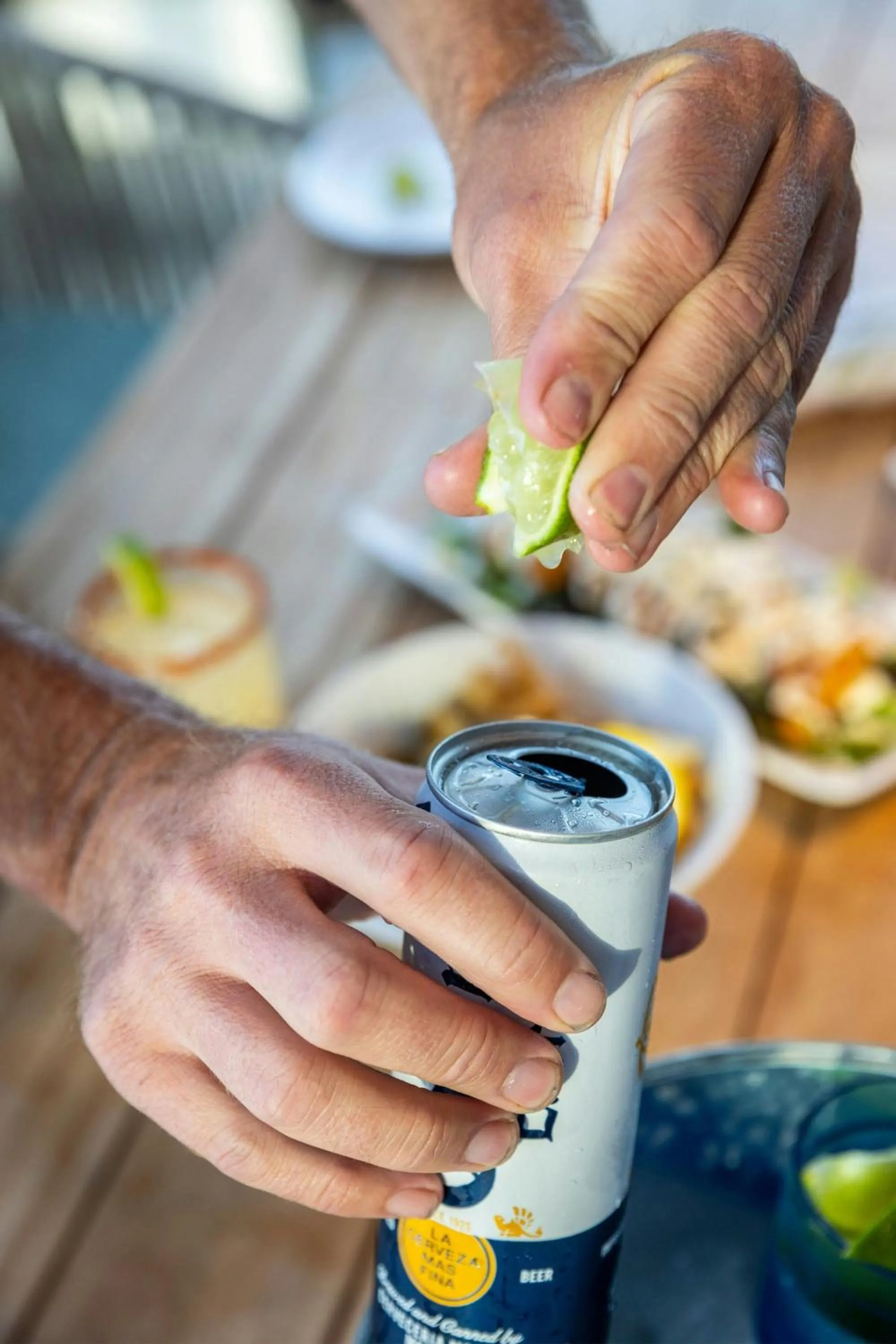 Lounge or bar in SpringHill Suites by Marriott Jacksonville Beach Oceanfront
