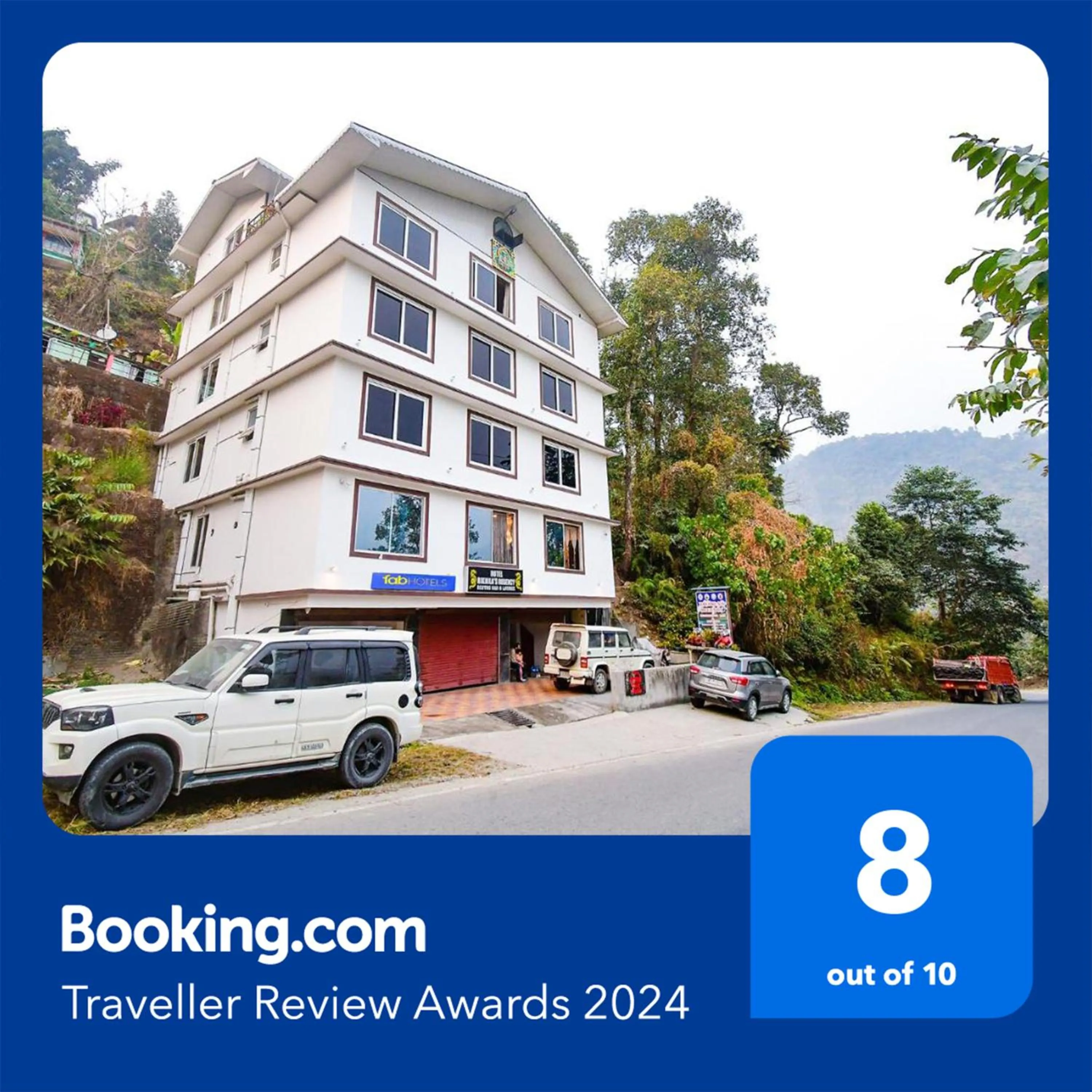 Facade/entrance in FabHotel Rikhila's Regency