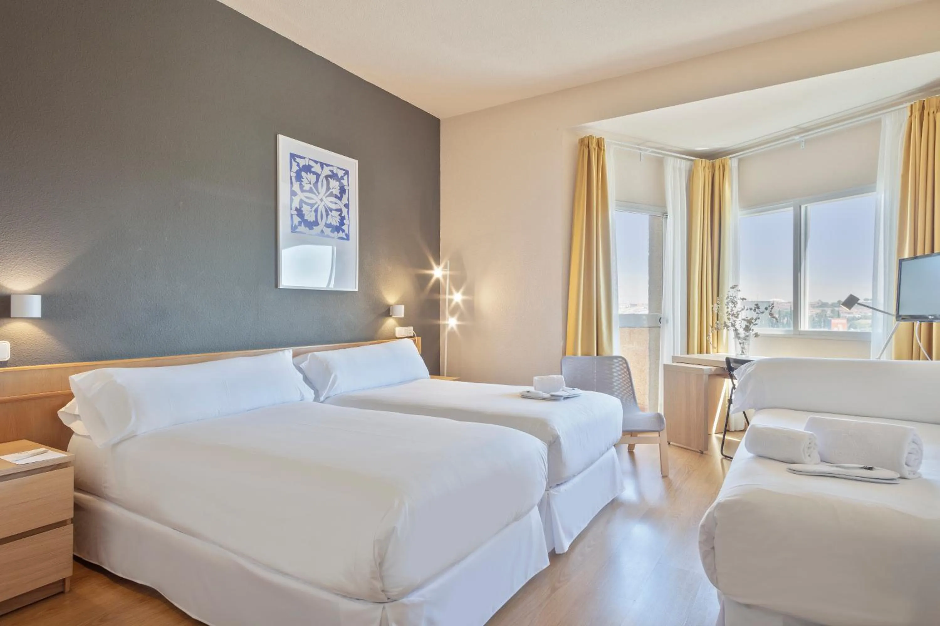 Bed in Hotel TRH La Motilla