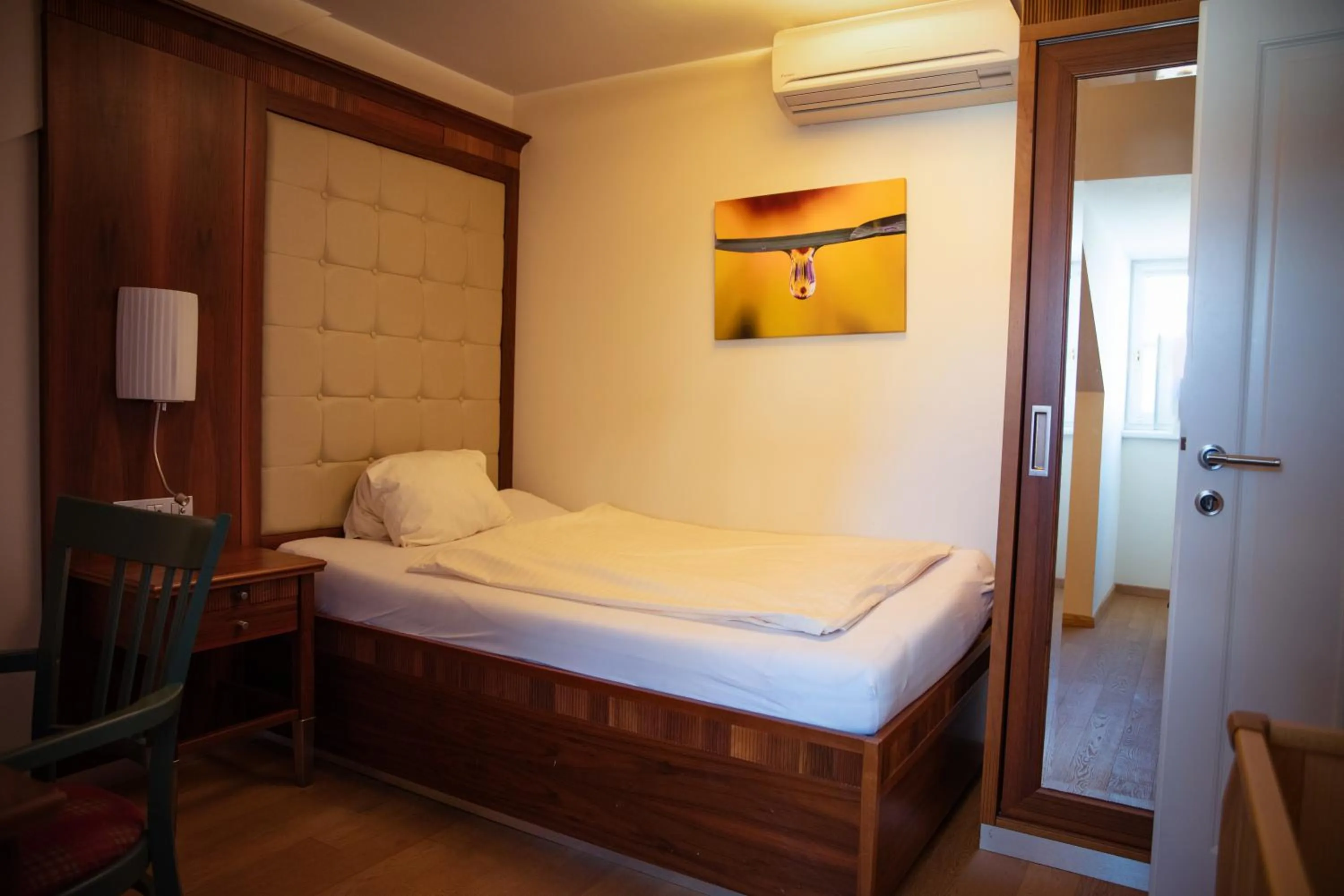 Bed in Landgasthof Winter