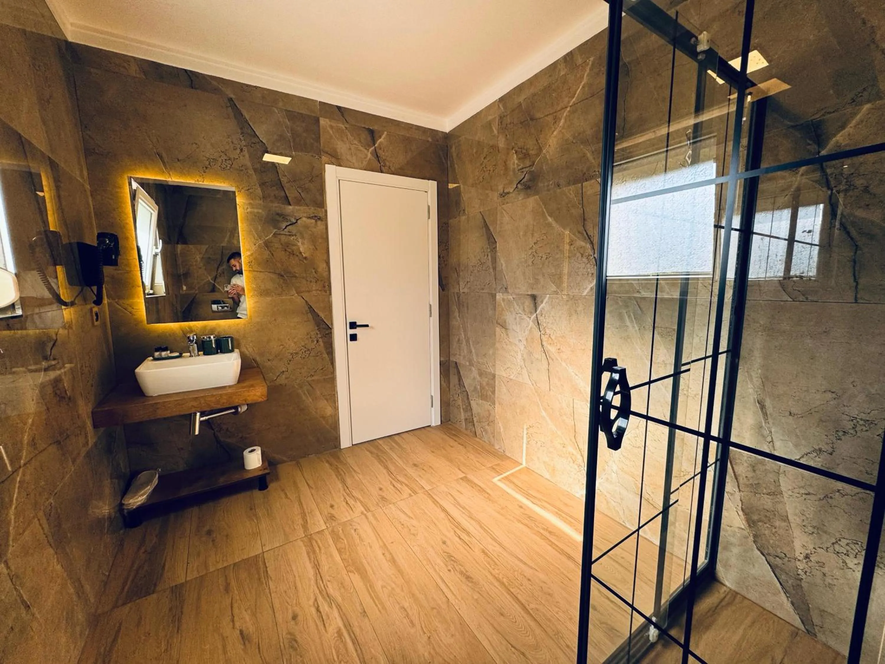 Istanbul Airport Treekos Suite Hotel