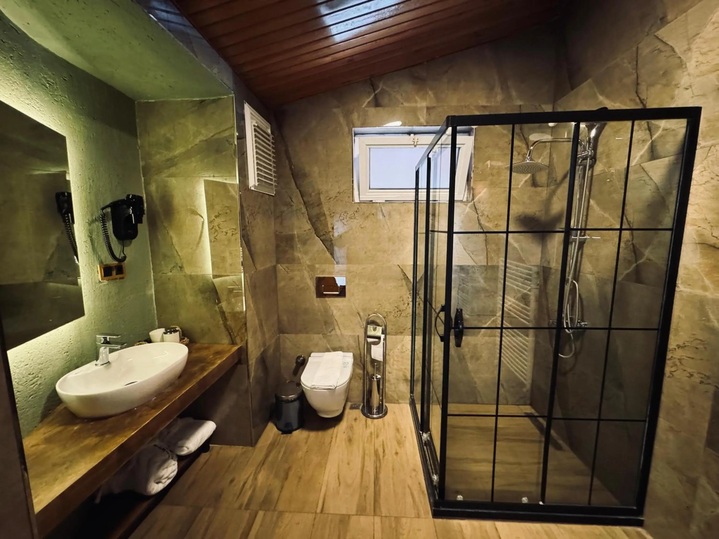 Shower in Istanbul Airport Treekos Suite Hotel