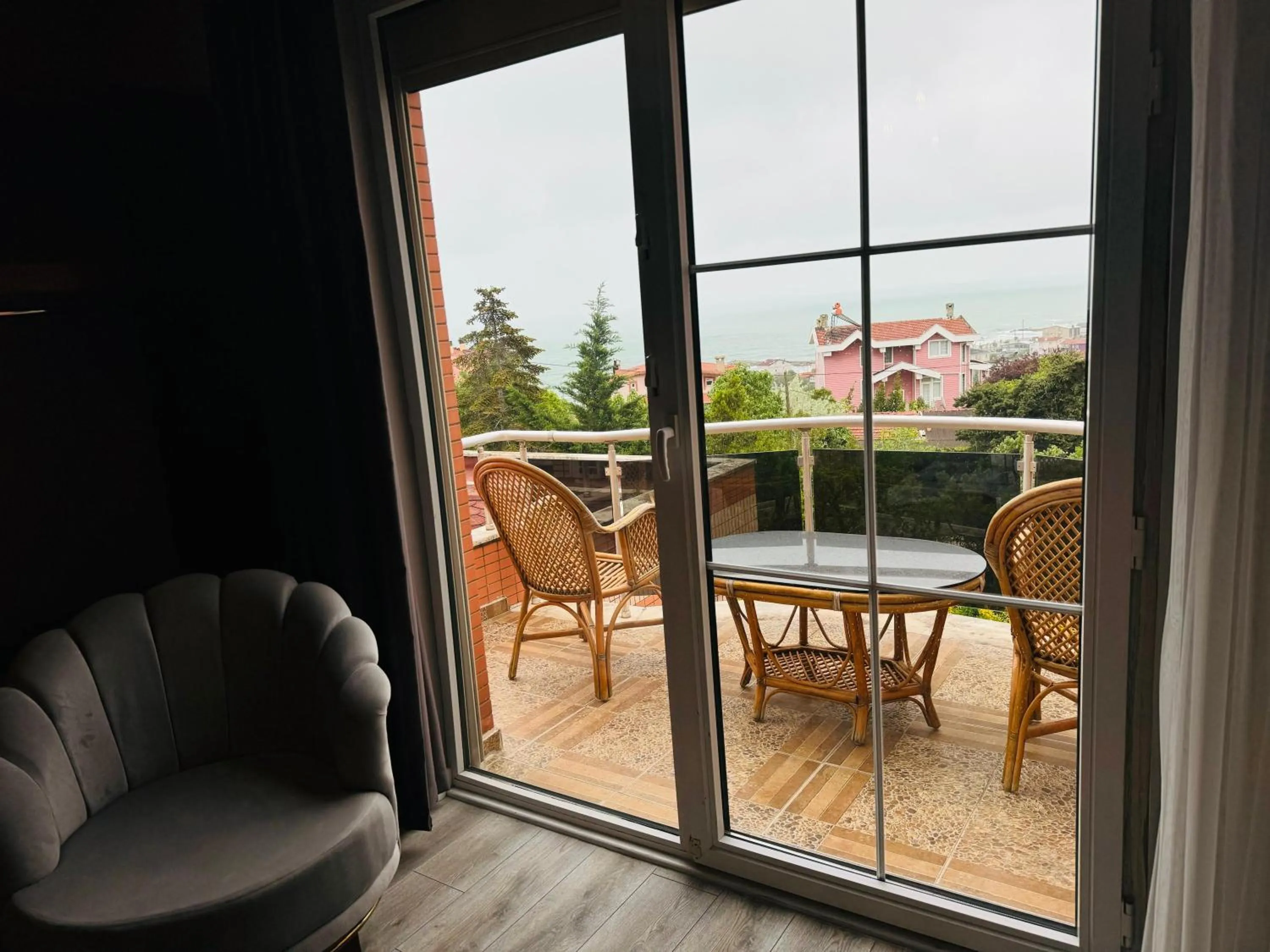 Day in Istanbul Airport Treekos Suite Hotel