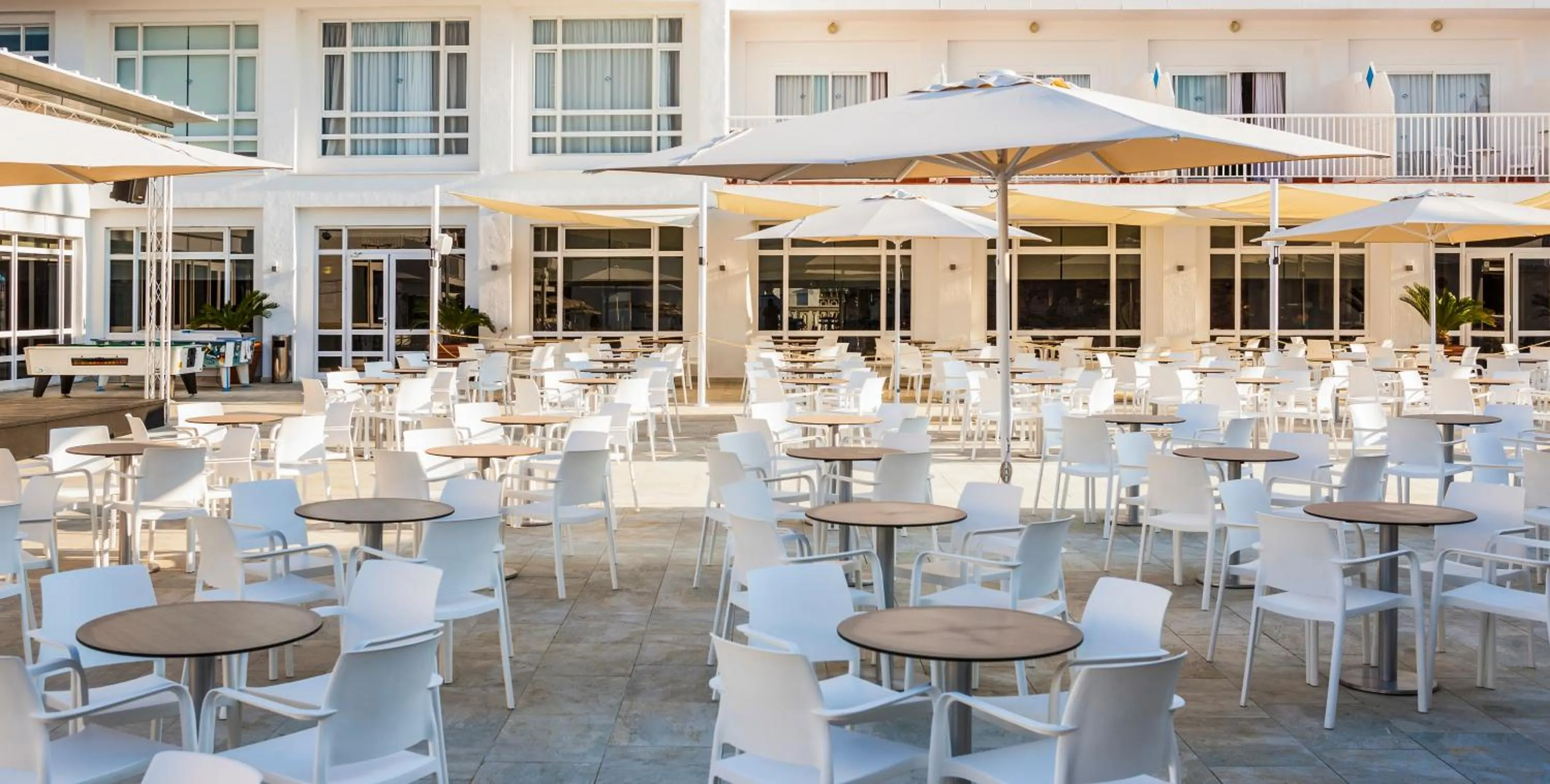 Restaurant/places to eat in Globales Condes de Alcudia