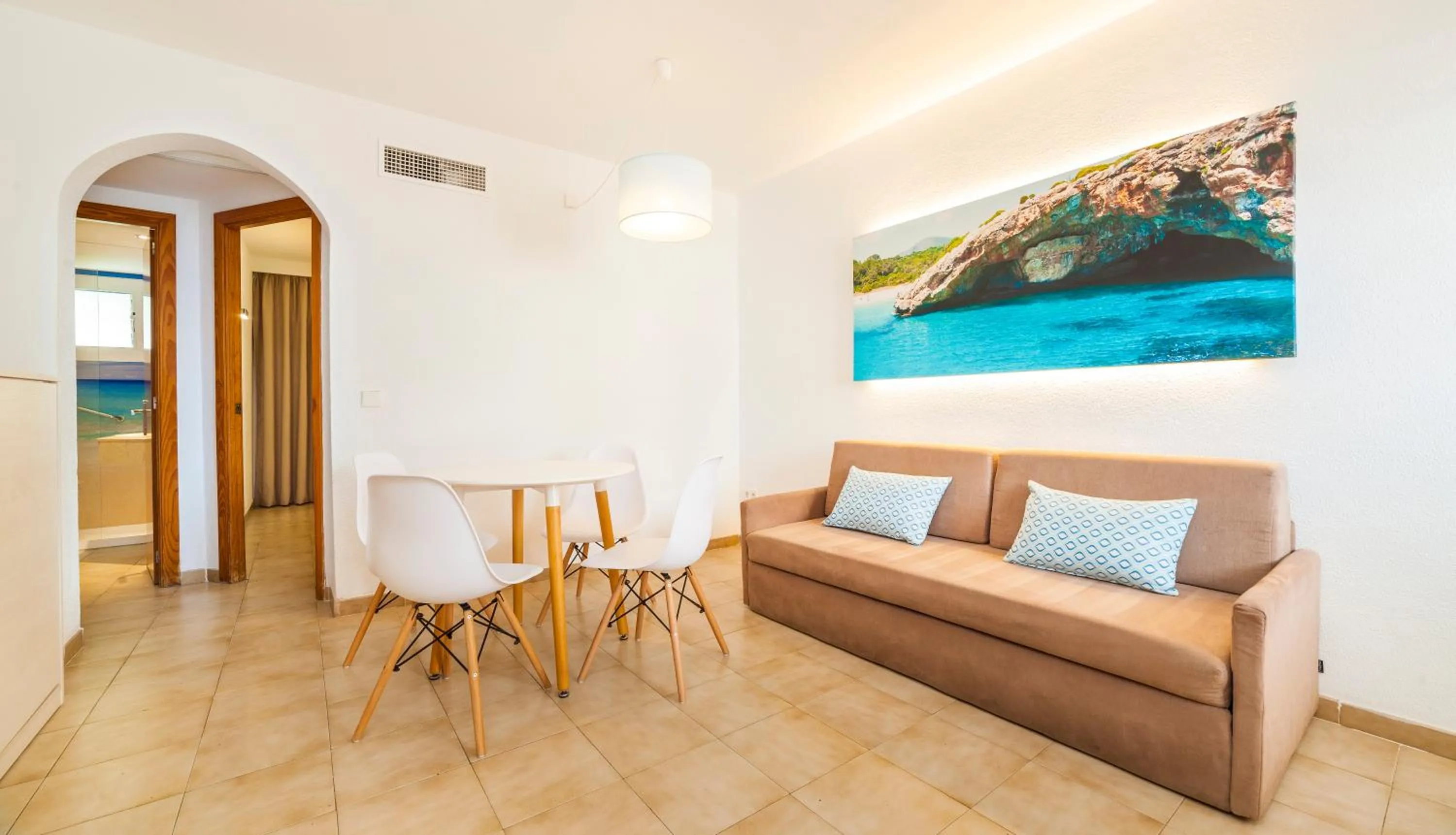 Dining area in Globales Bouganvilla