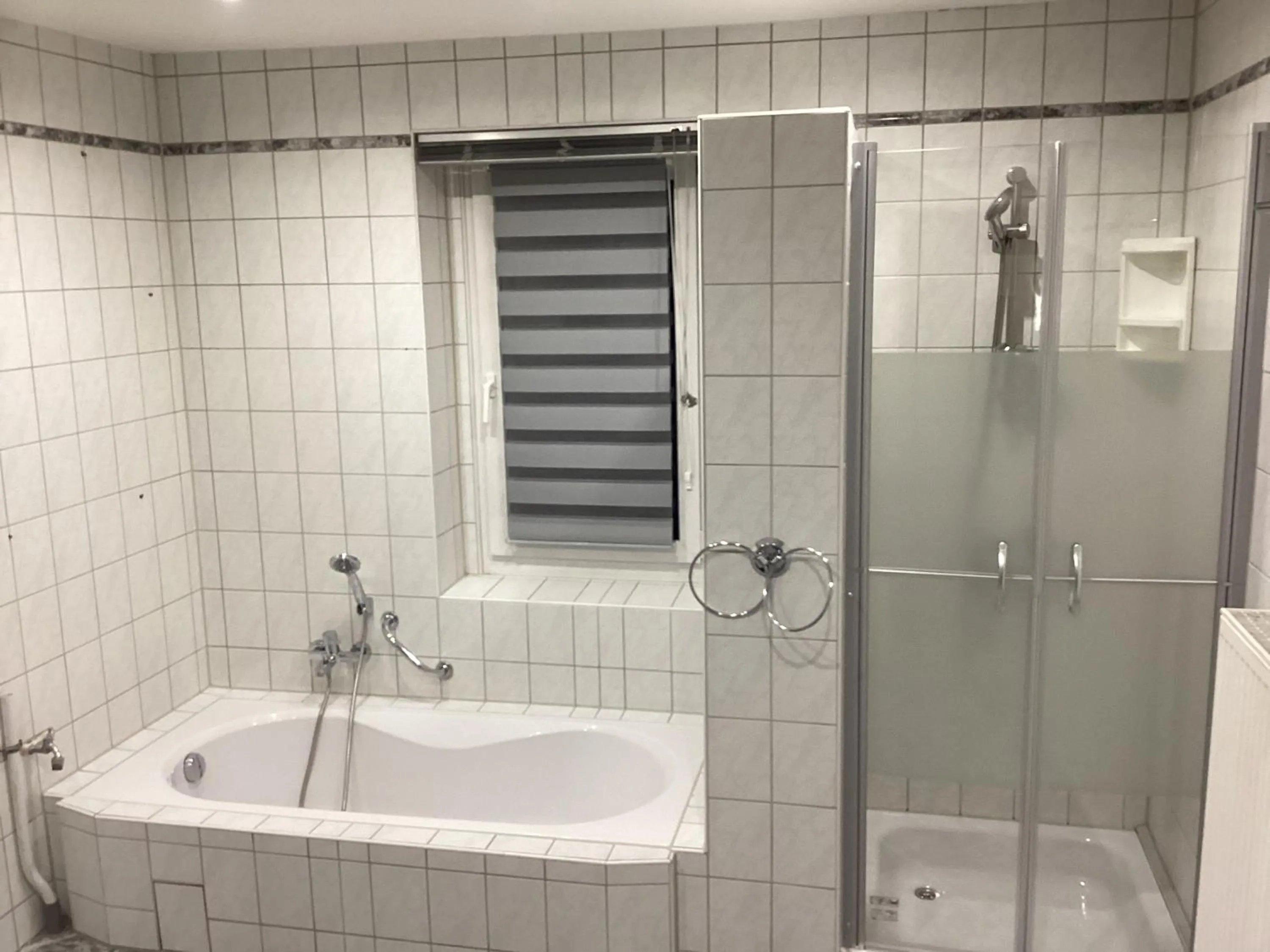 Shower in Hotel Eintracht