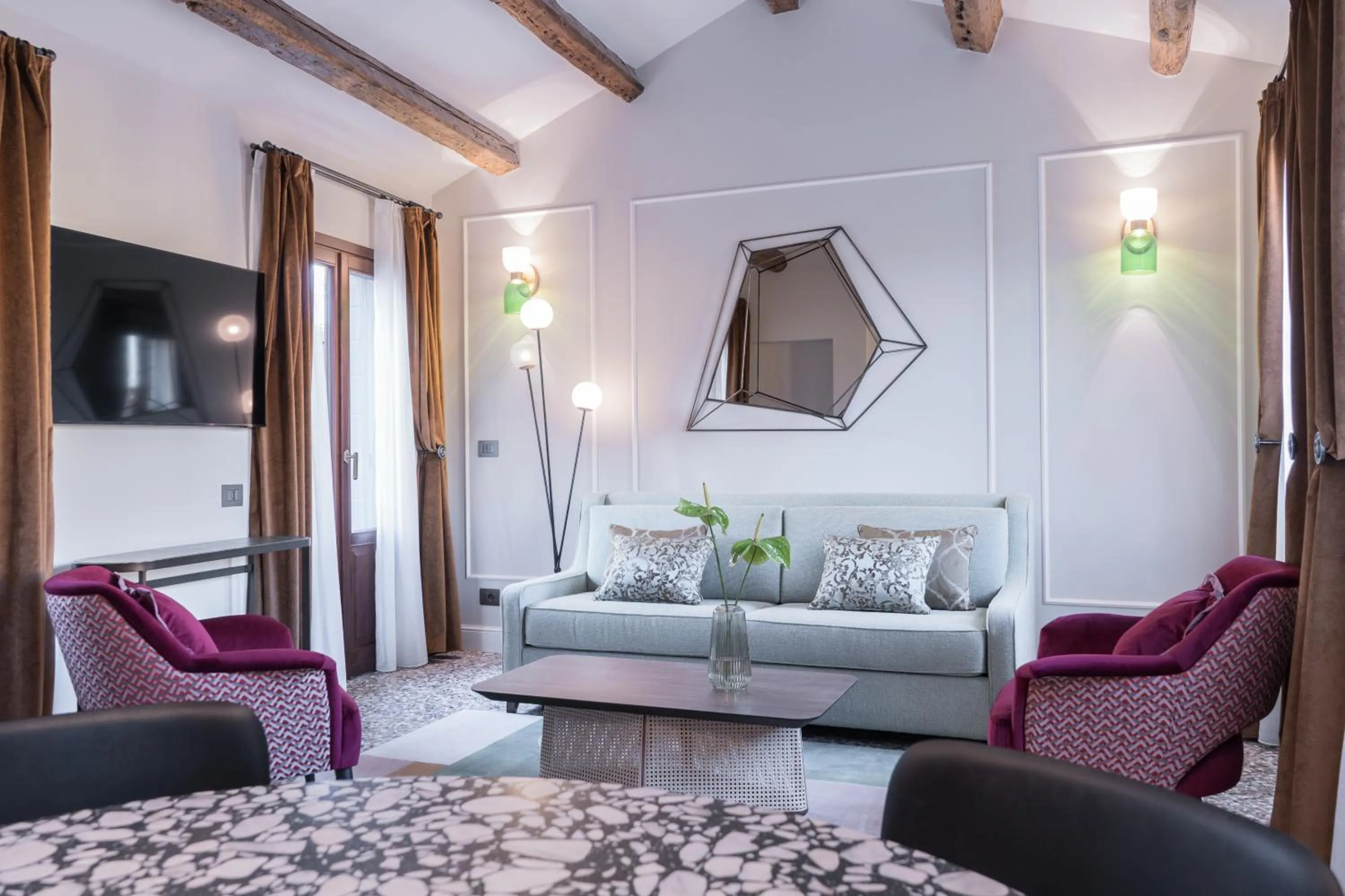 TV and multimedia in Be Mate Ponte di Rialto