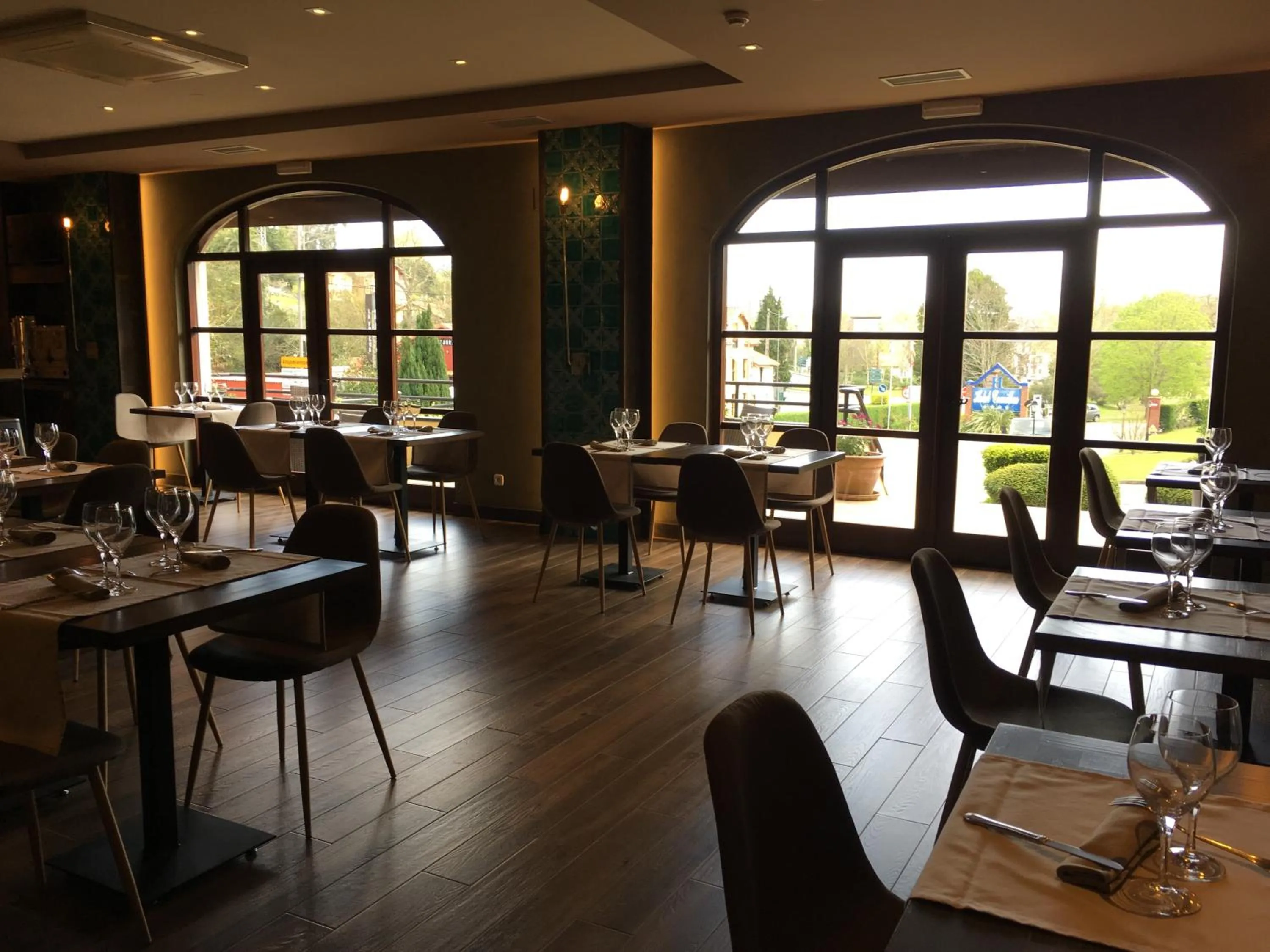 Dining area in Hotel Comillas