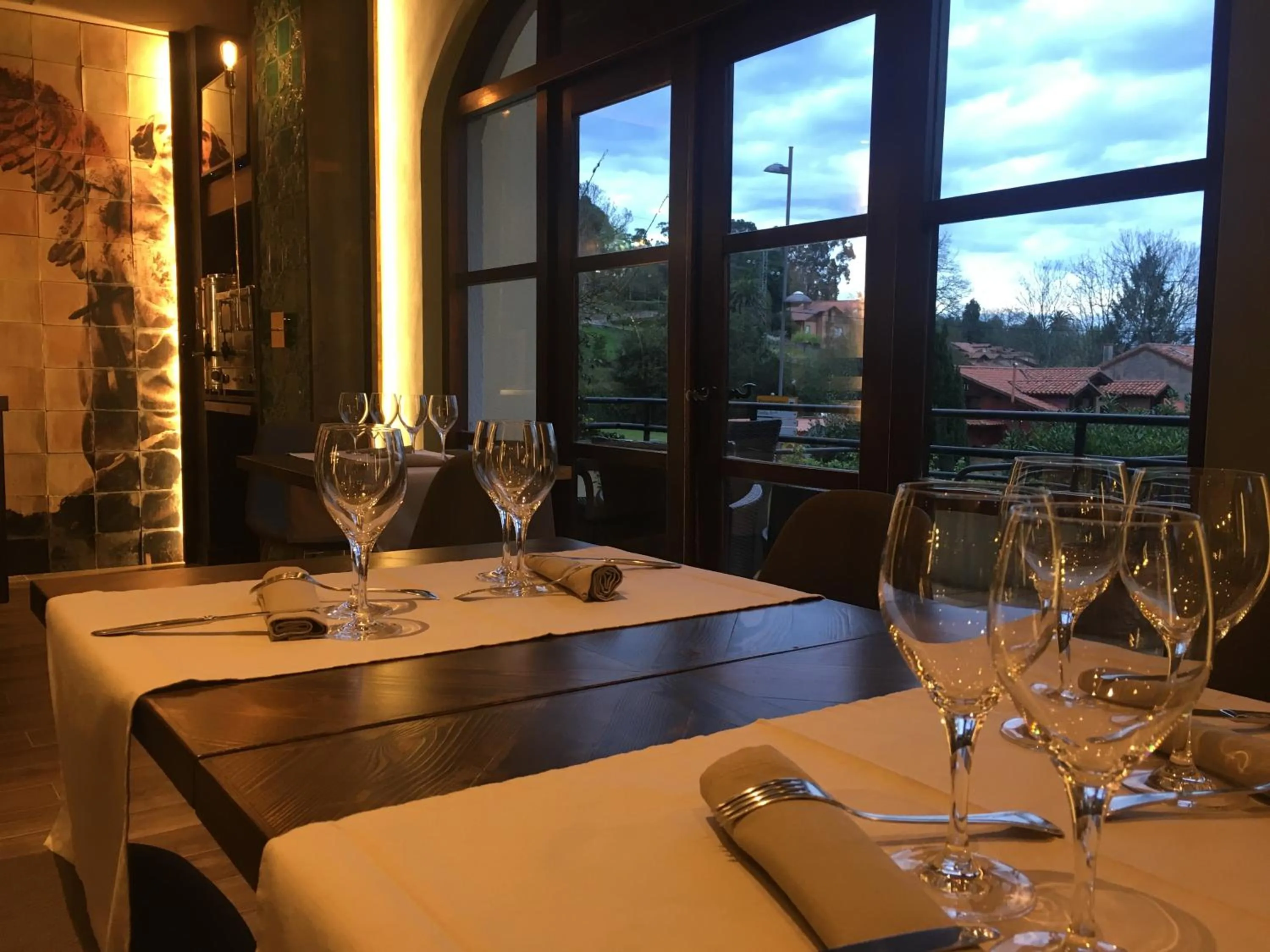 Dining area in Hotel Comillas