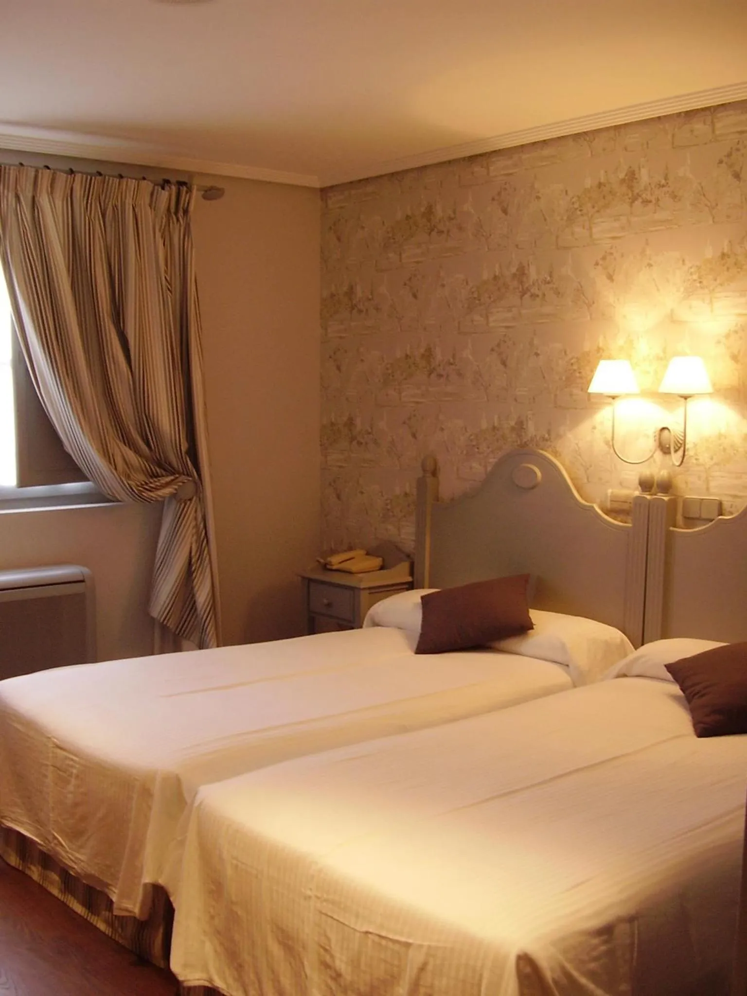 Bedroom, Bed in Hotel Comillas