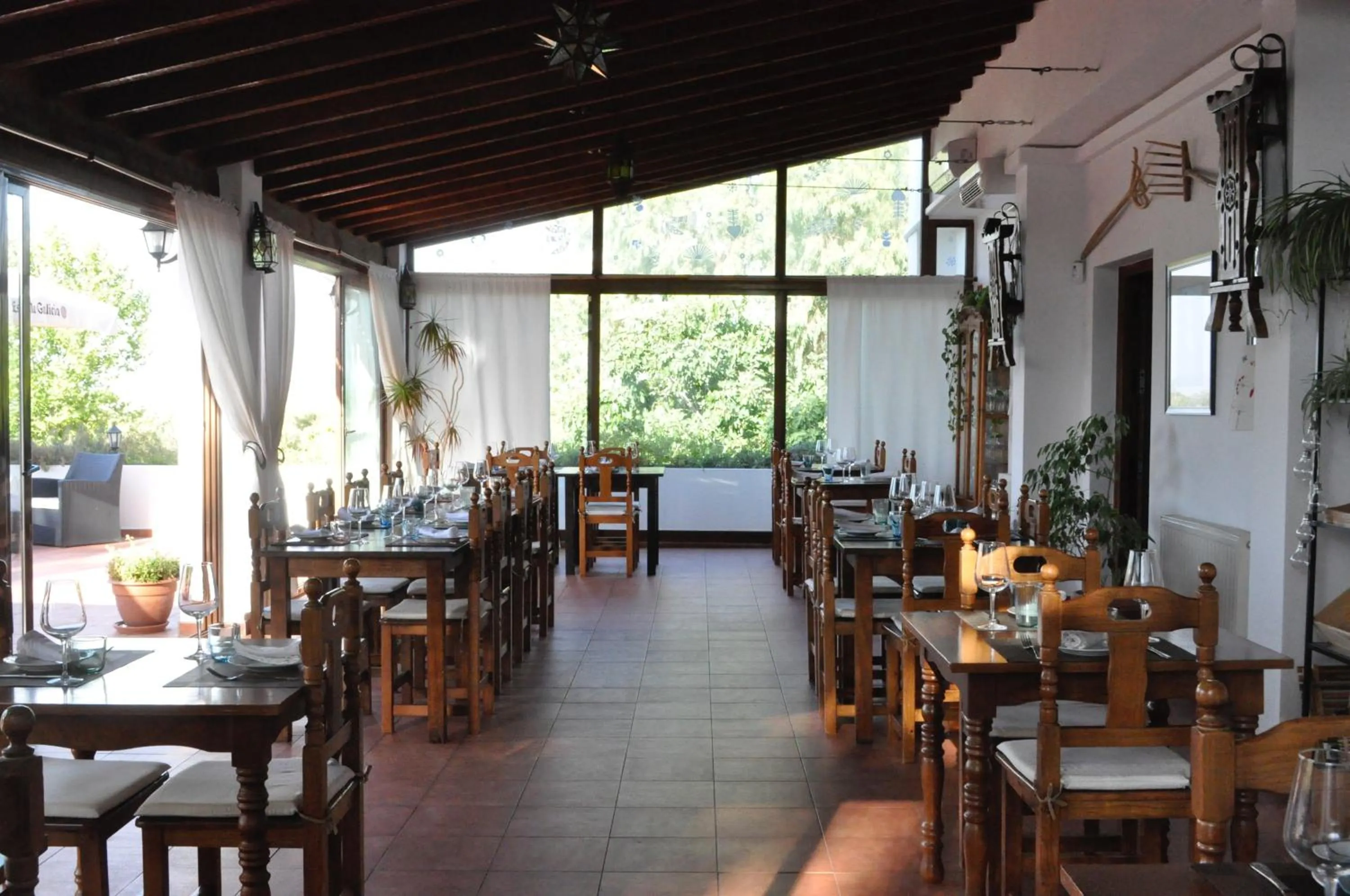 Restaurant/places to eat in Hotel Rural La Paloma