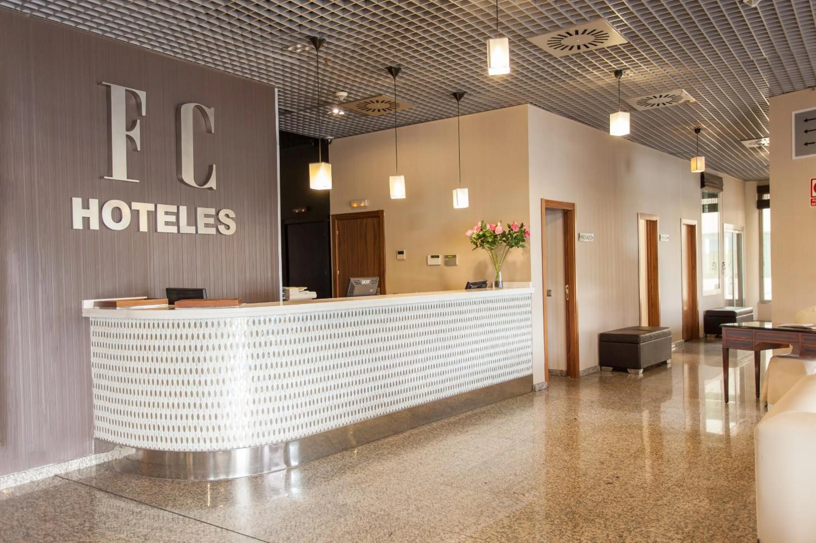 Lobby or reception in Hotel FC Villalba
