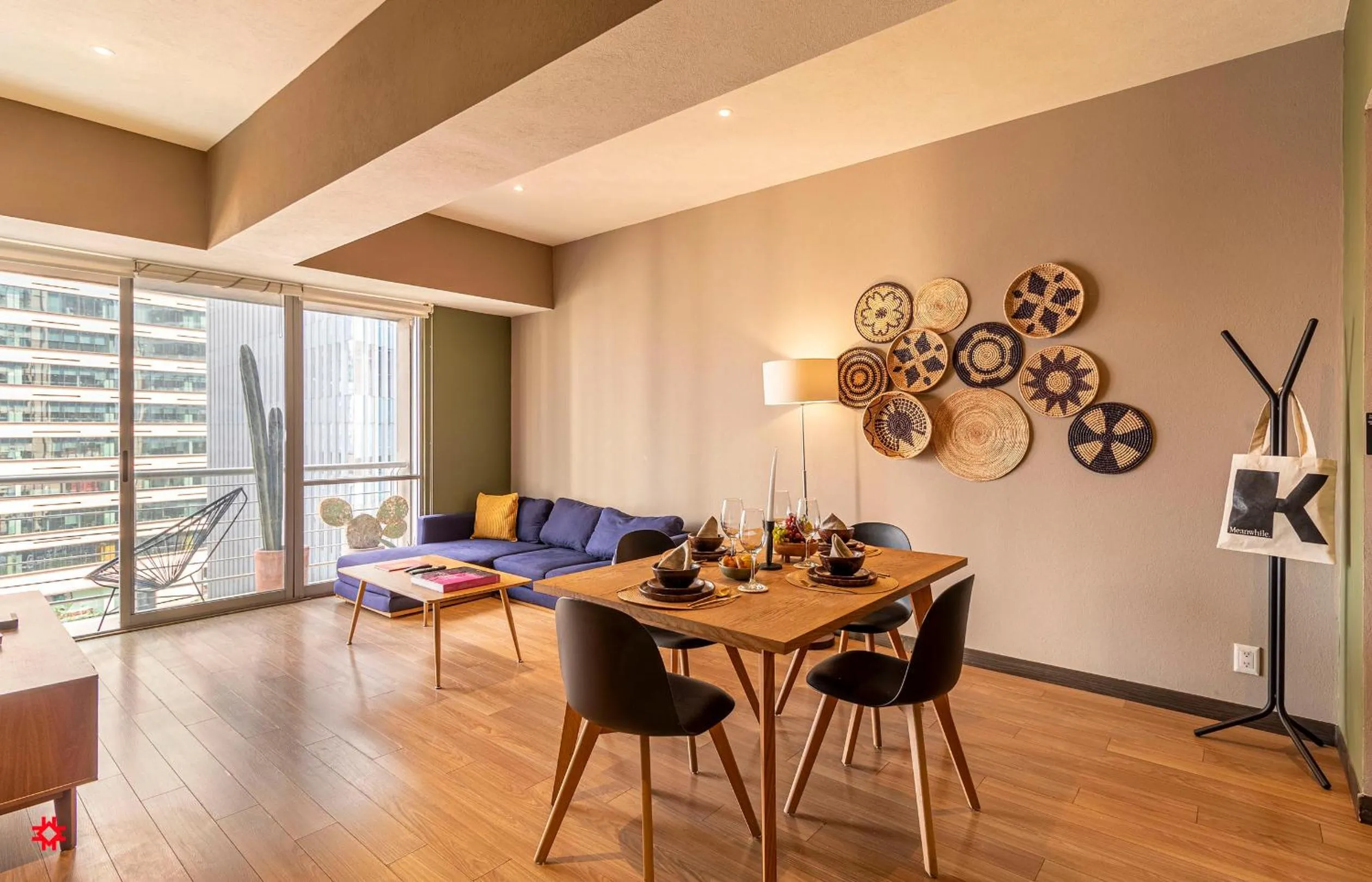 Living room in Casa Vive Grand by Kukun