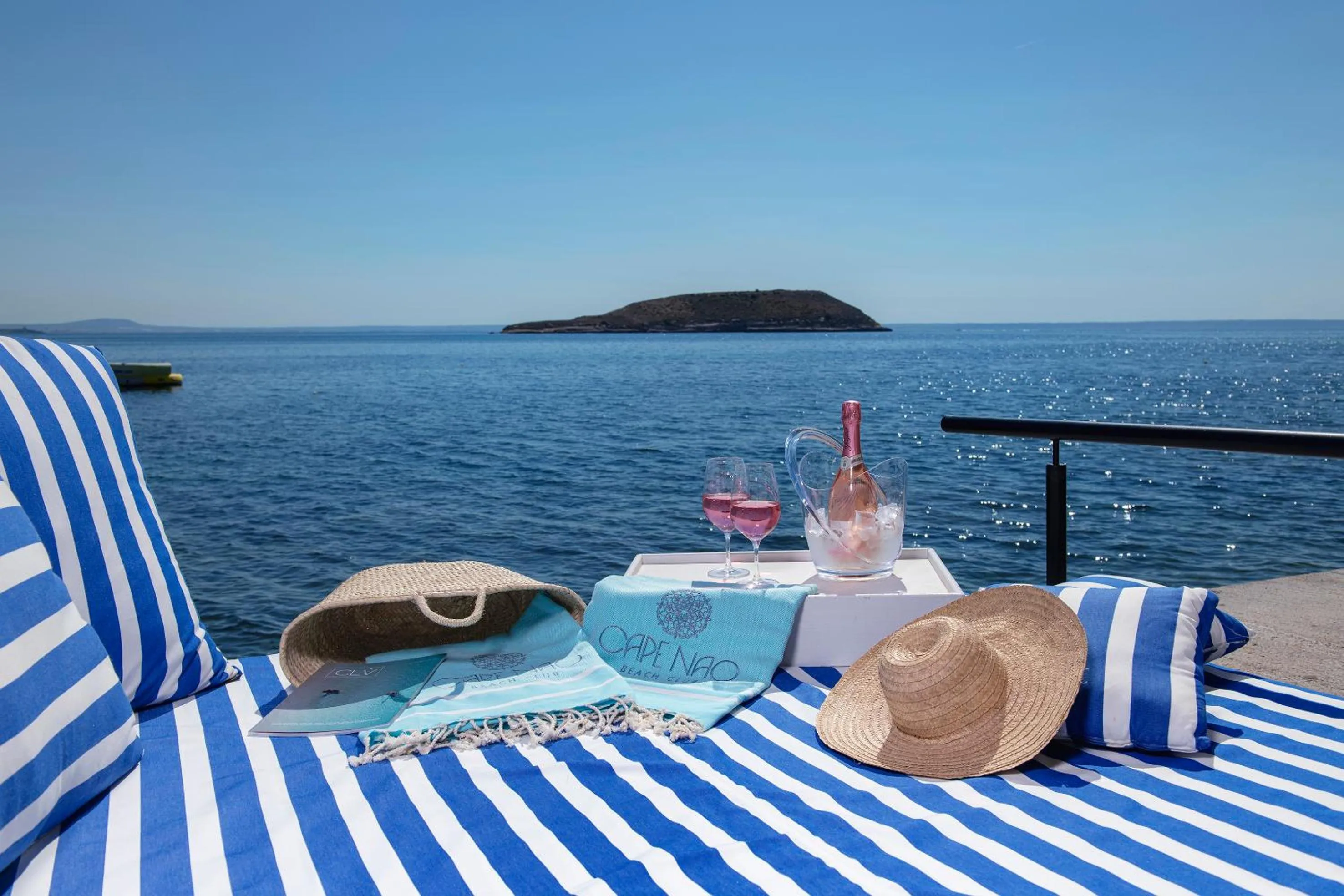 Restaurant/places to eat in Meliá Calviá Beach