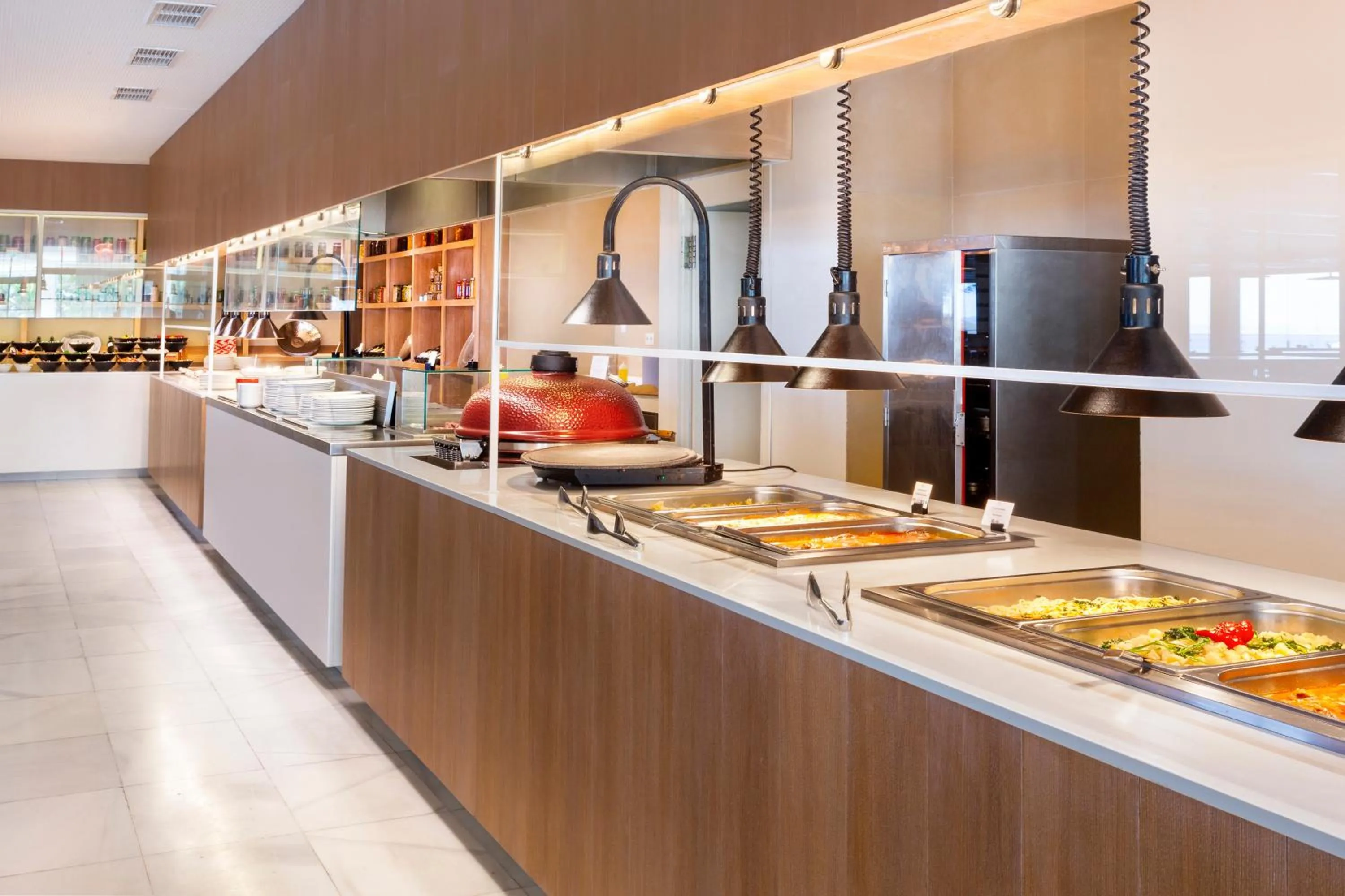 Restaurant/places to eat in Meliá Calviá Beach