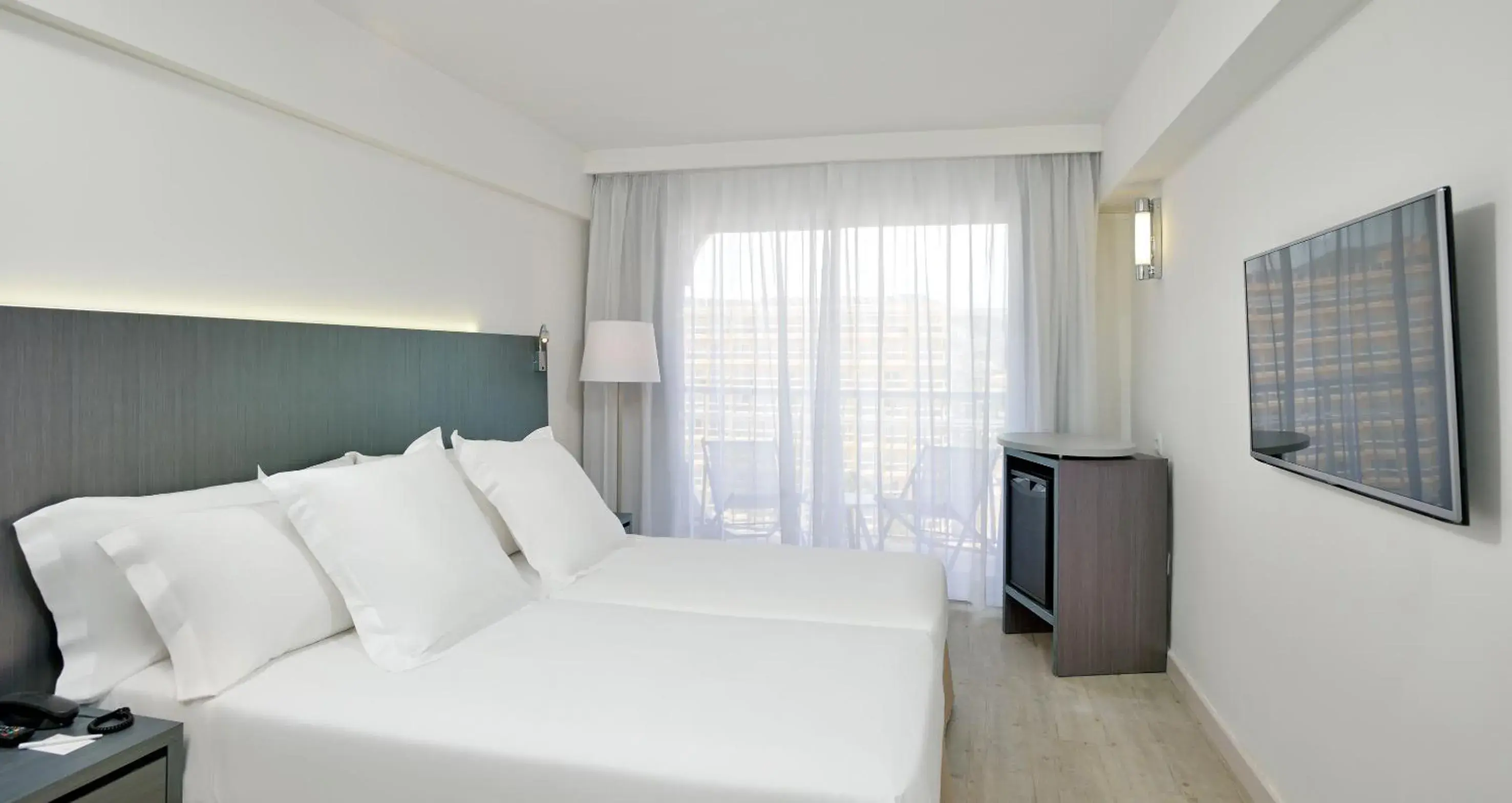 House Single Room in Sol House The Studio - Calviá Beach - Adults Only House Single Room in Sol House The Studio - Calviá Beach - Adults Only