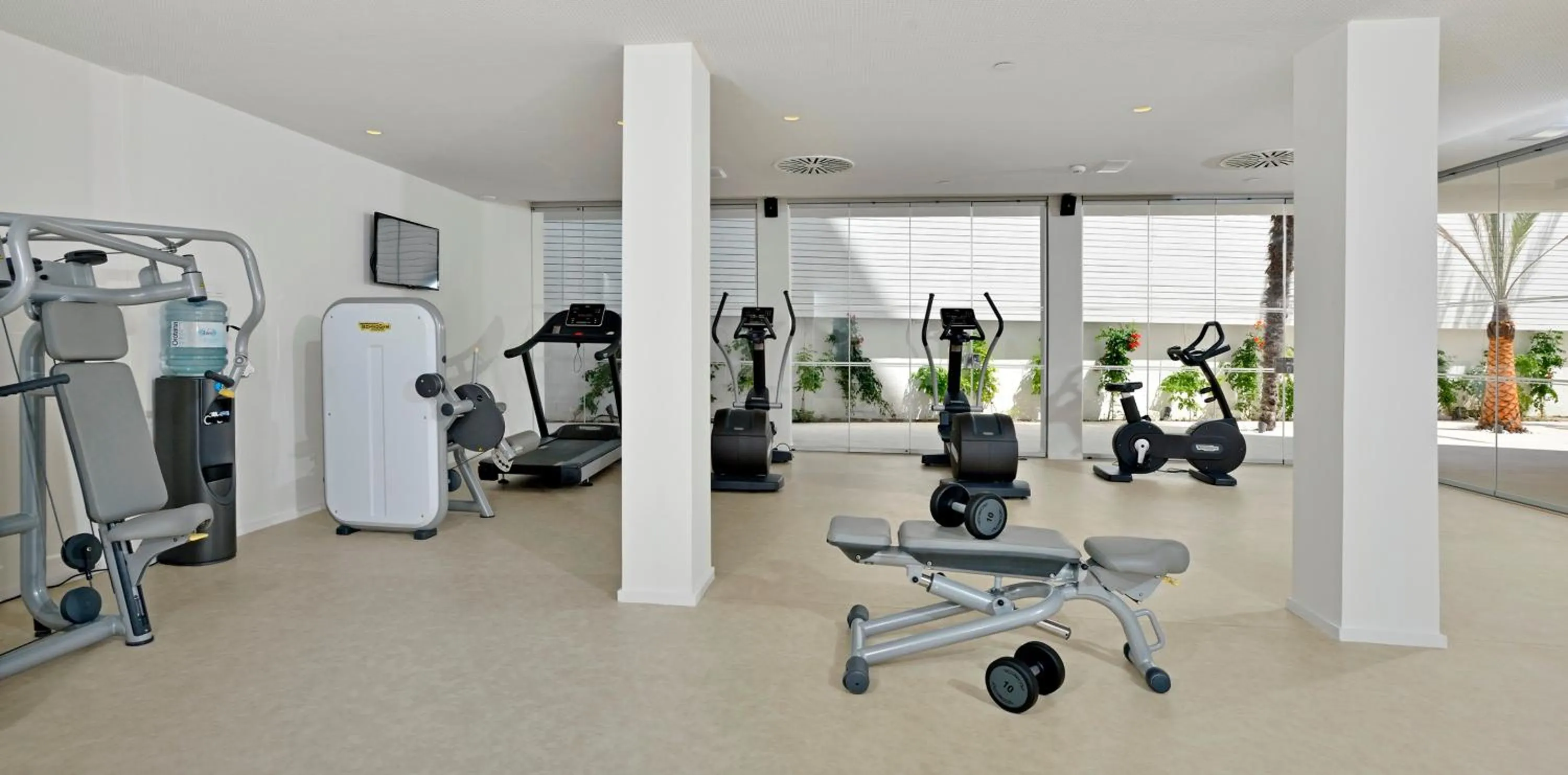 Fitness centre/facilities in Sol House Mallorca