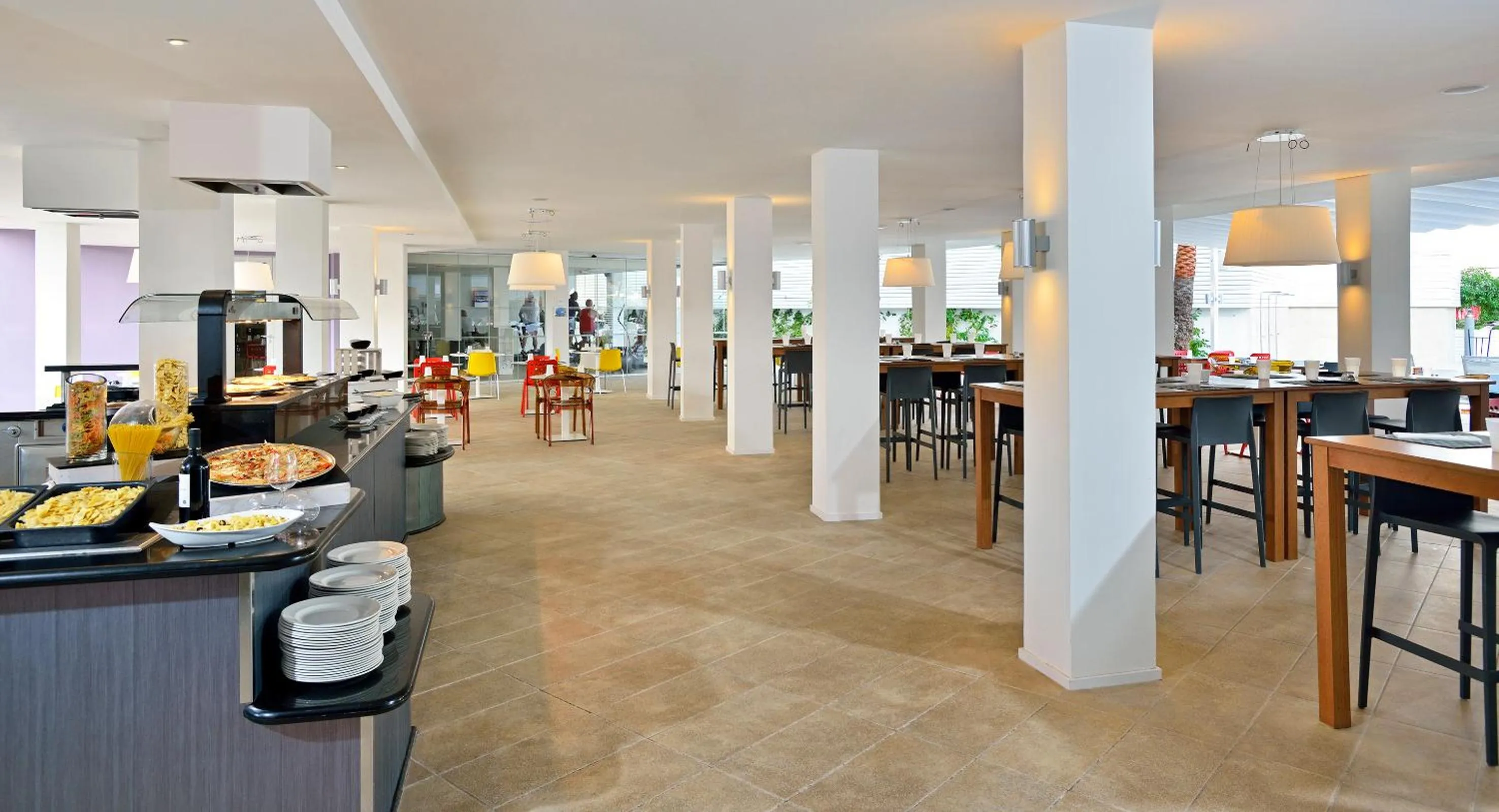 Restaurant/places to eat in Sol House Mallorca