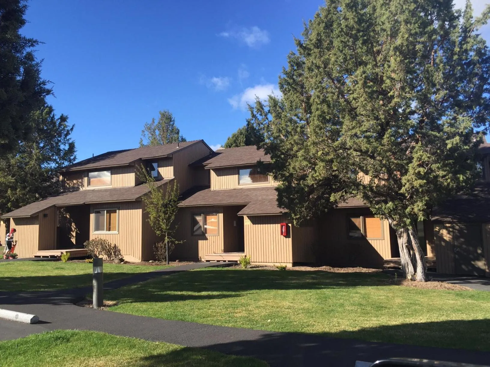 Property building in Eagle Crest Vacation Resort