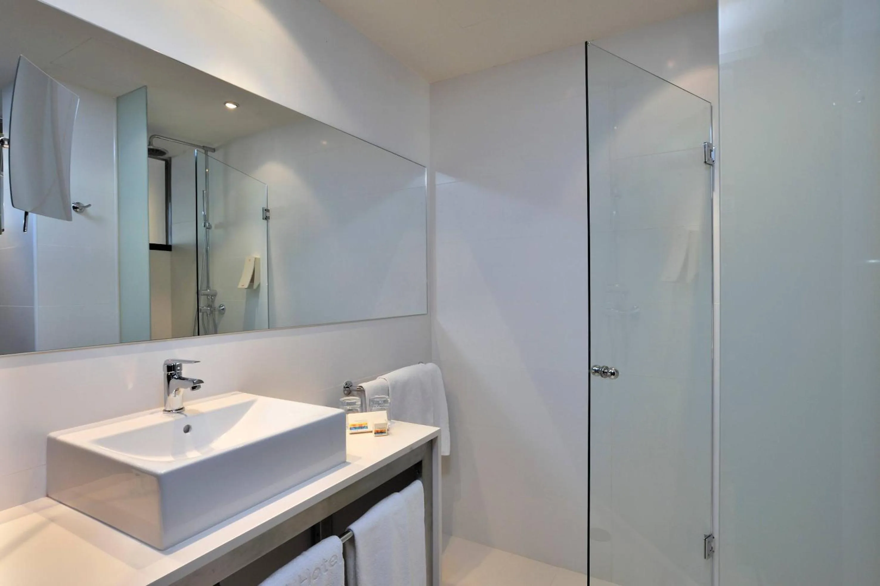 Bathroom in SOL Guadalupe