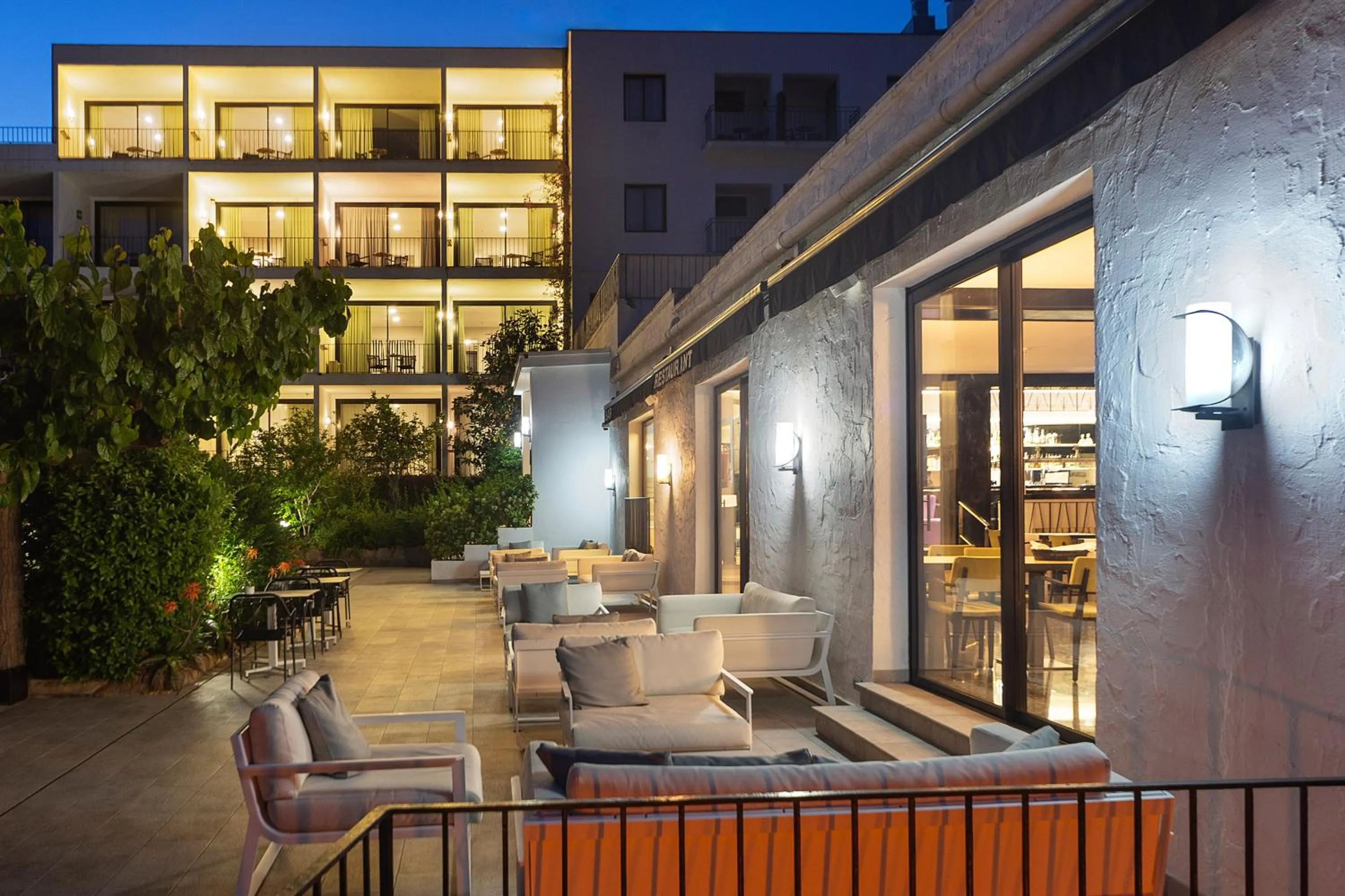 Restaurant/places to eat in Hotel Eetu Begur Affiliated by Melia