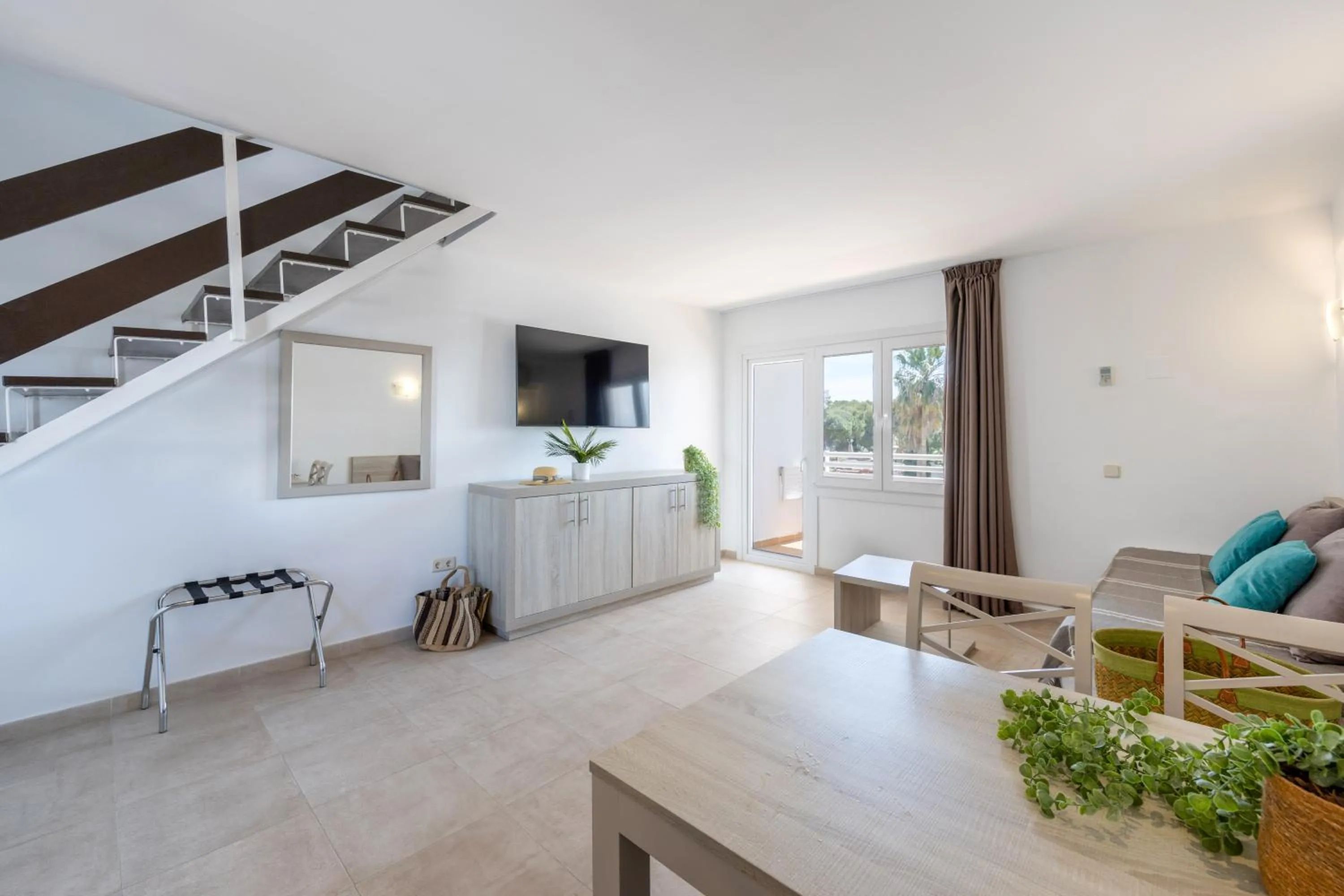 TV and multimedia in Sol Cala d´Or Apartamentos