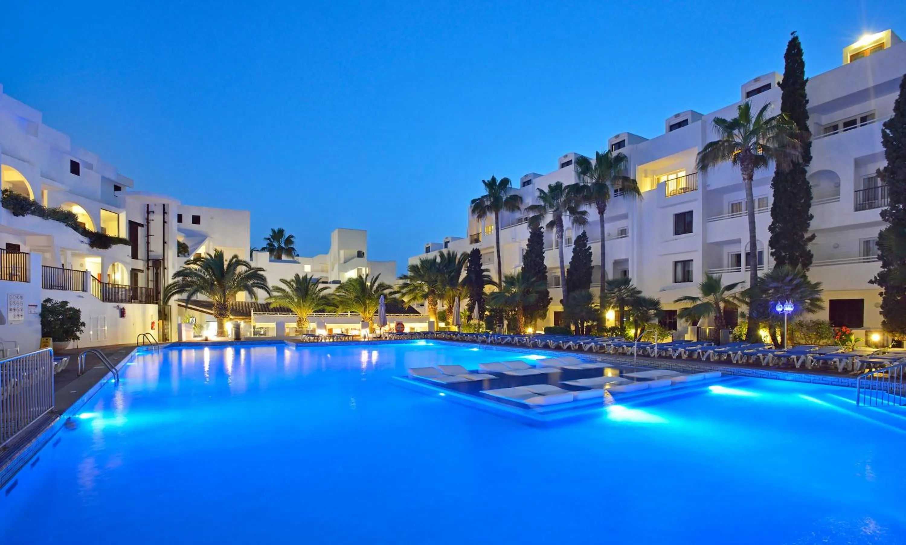 Property building in Sol Cala d´Or Apartamentos