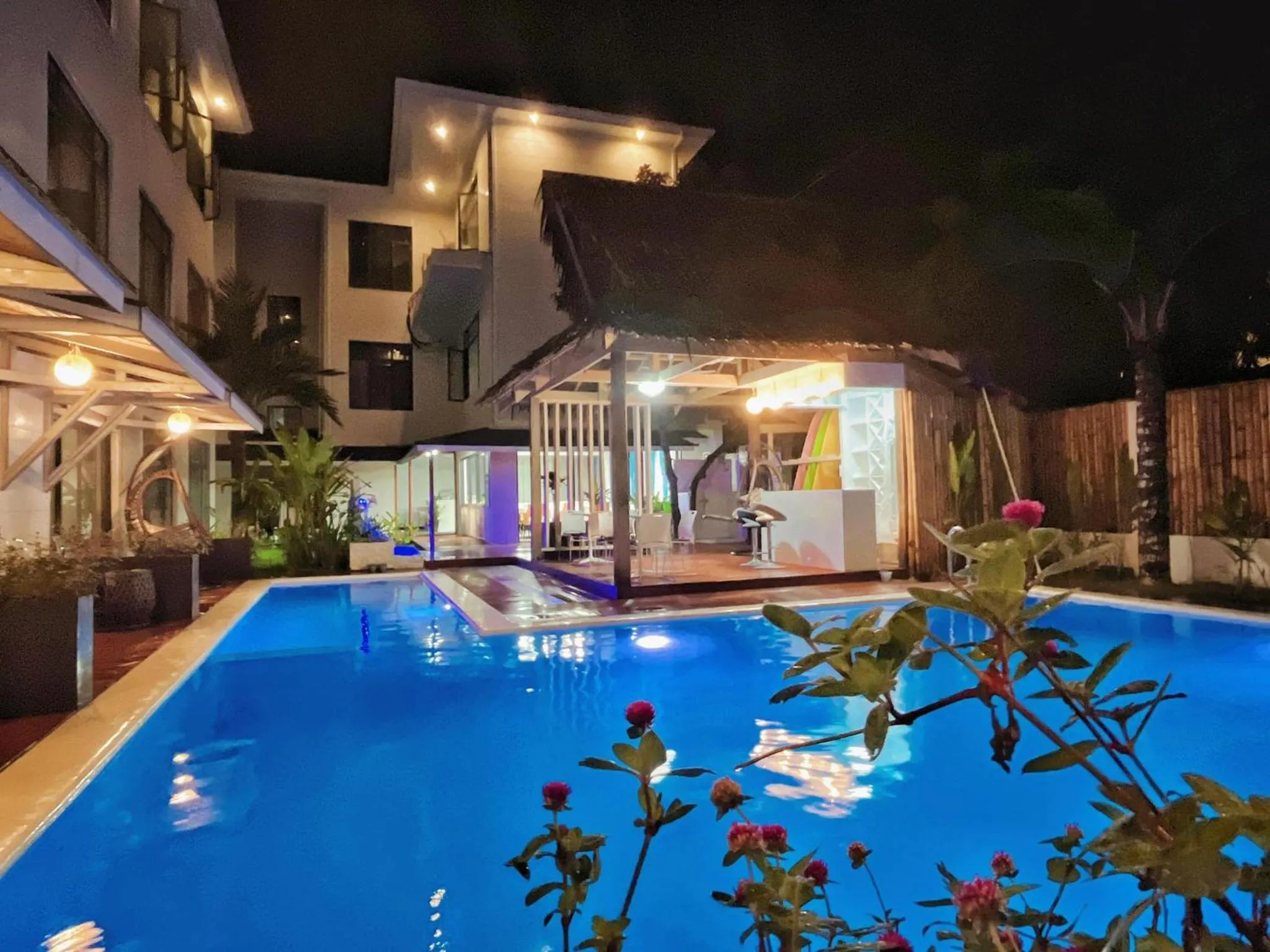 Siargao Seasky Resort