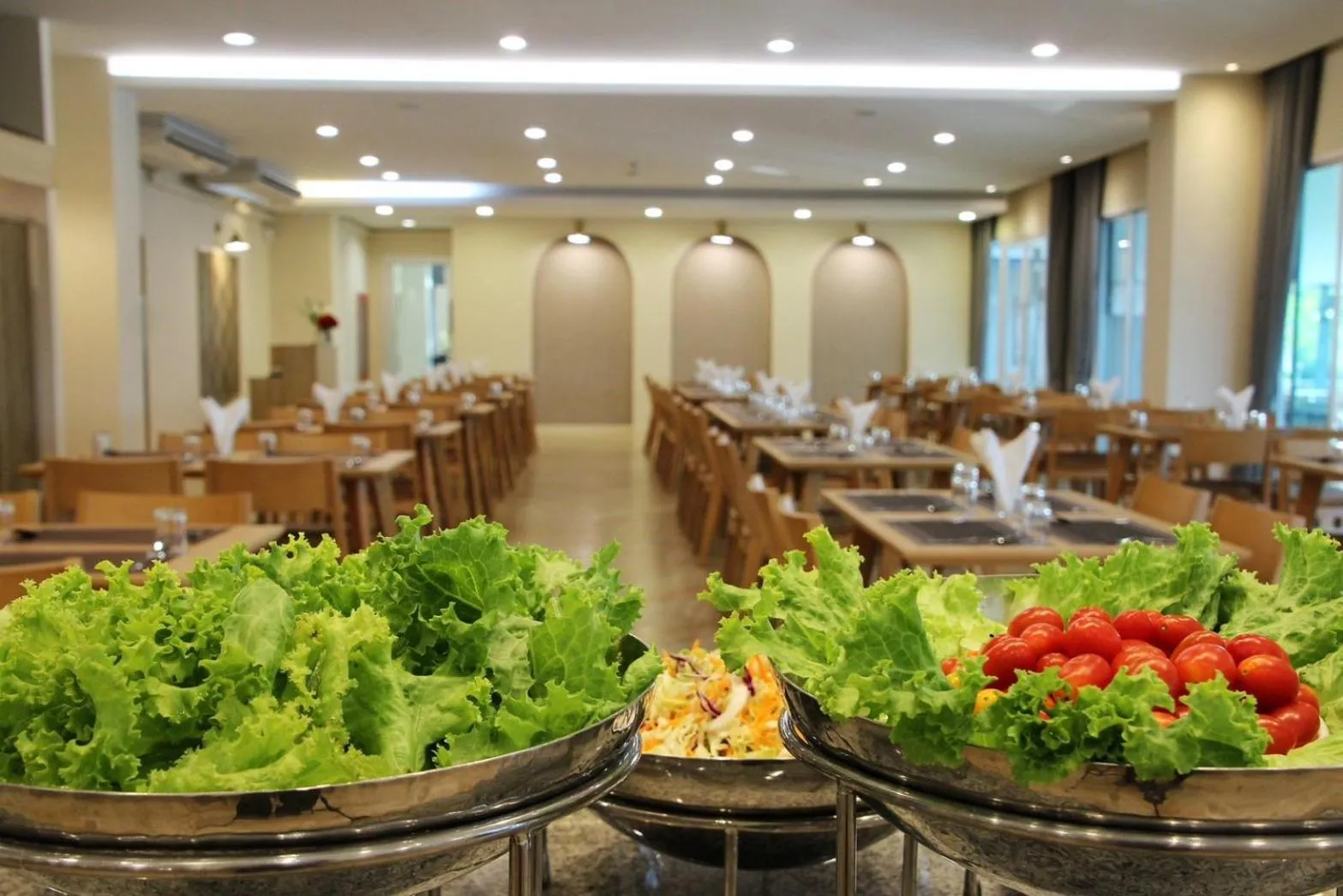 Restaurant/places to eat in The Leisure Hotel