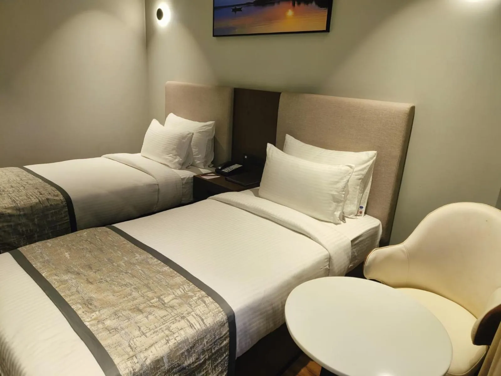 Bed in Ramee International Surat