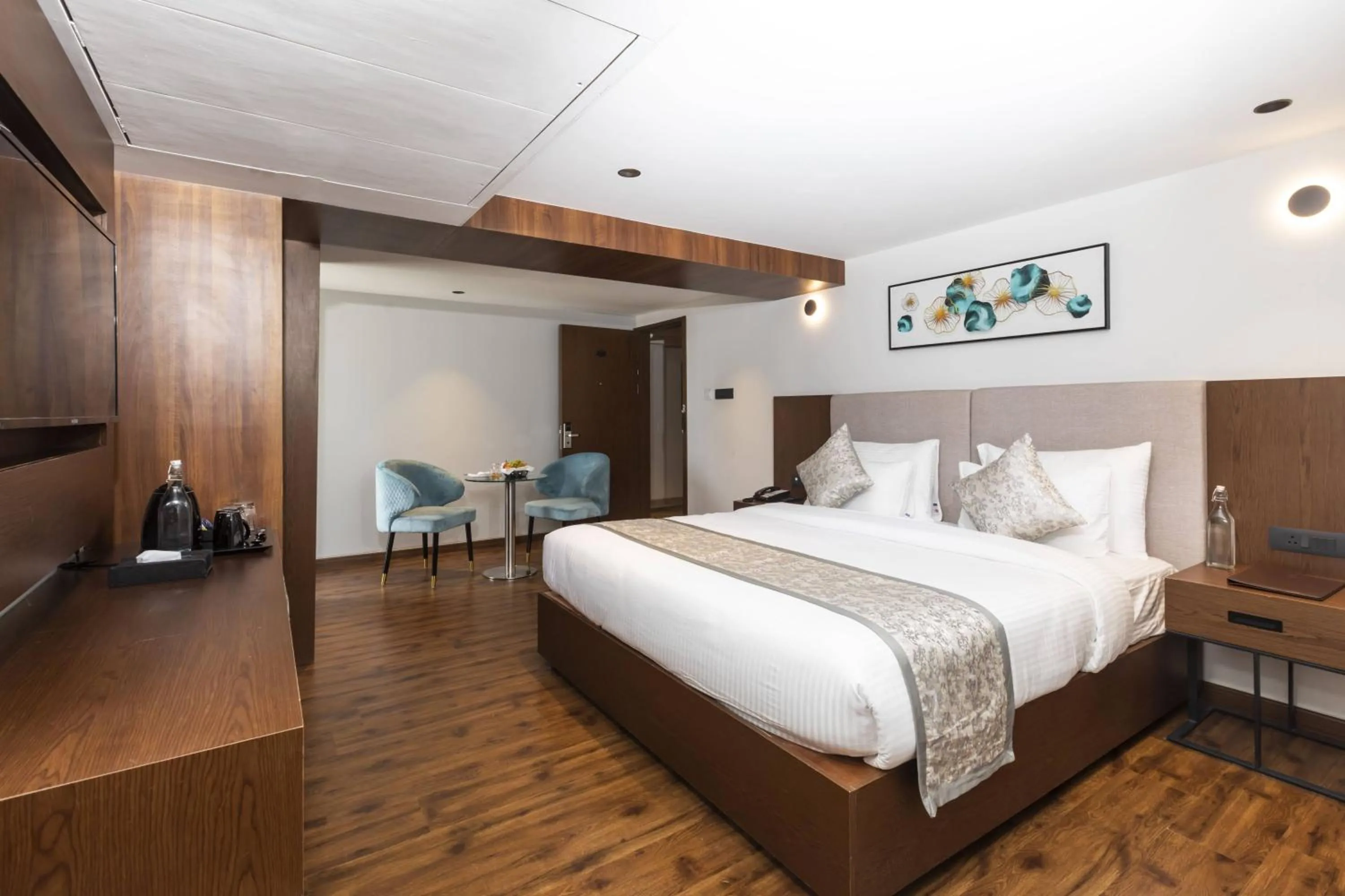 Bed in Ramee International Surat