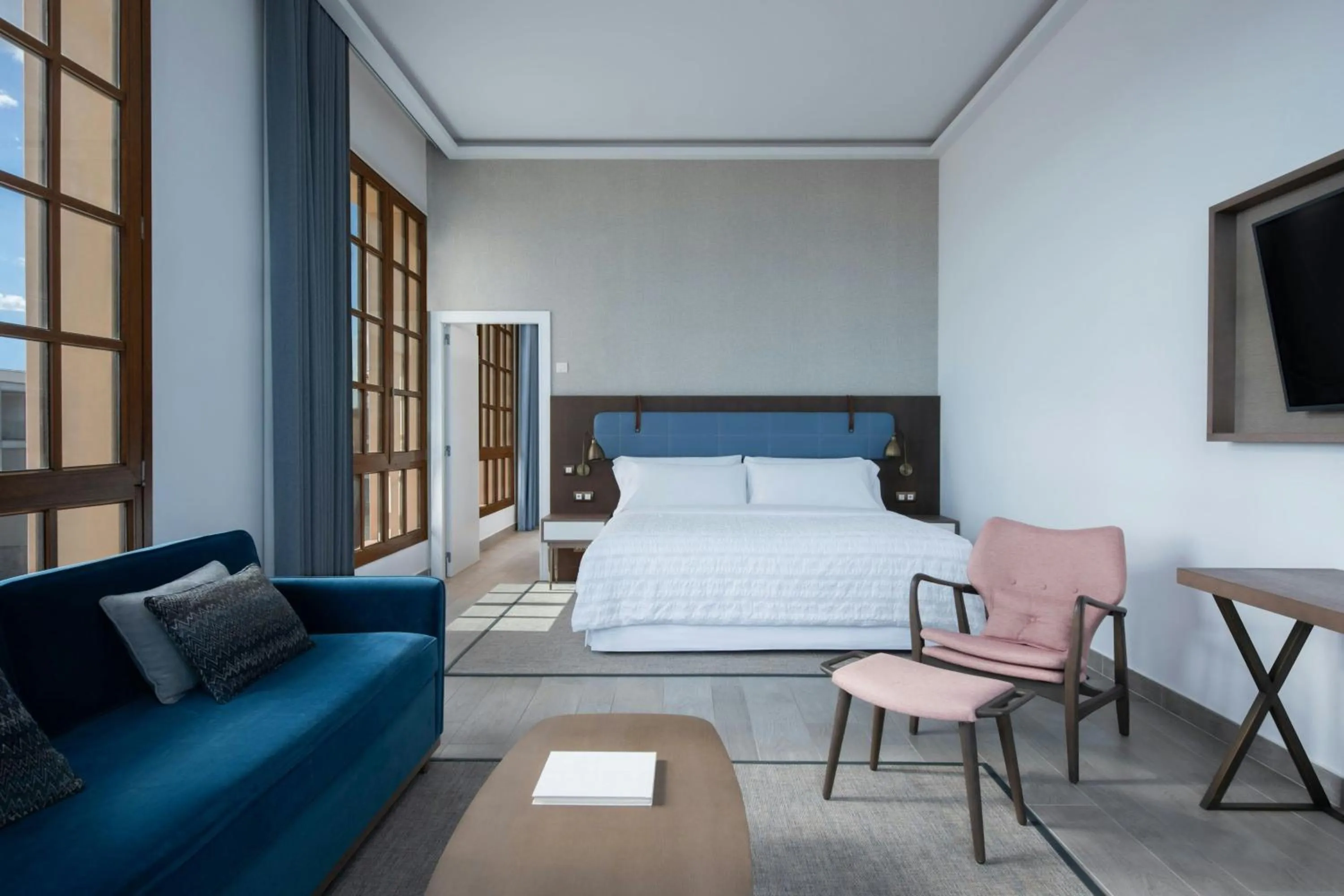 Photo of the whole room, Bed in Le Meridien Ra Beach Hotel and Spa