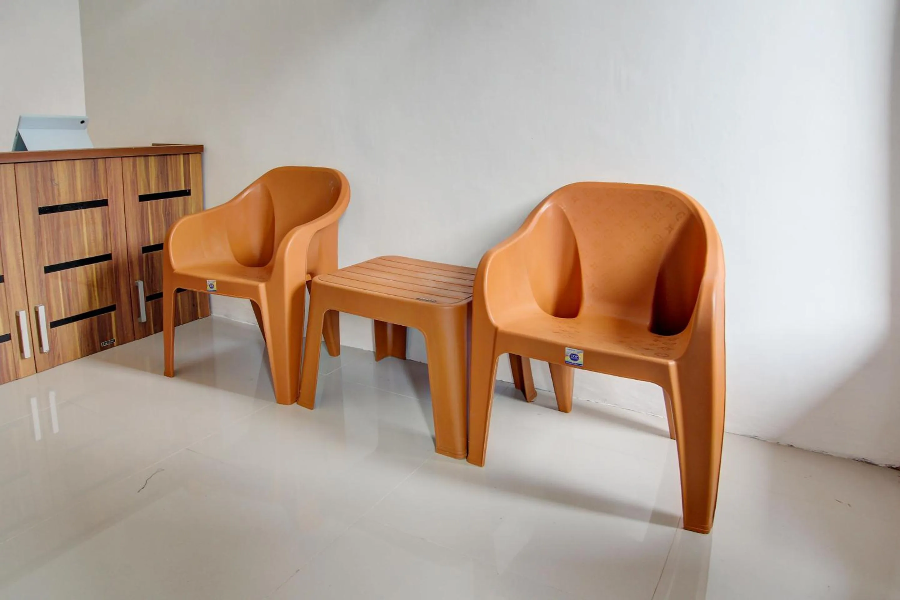 Lobby or reception in Hotel O Alif House Syariah 2