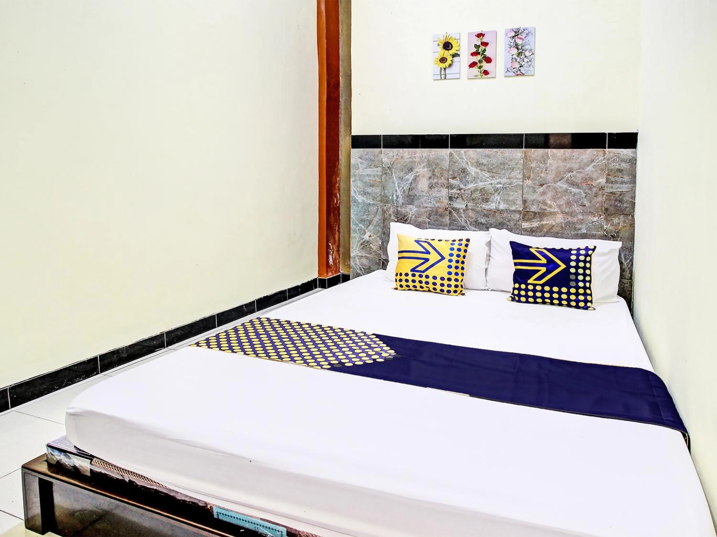 Bedroom, Bed in Hotel O Chikam House Syariah