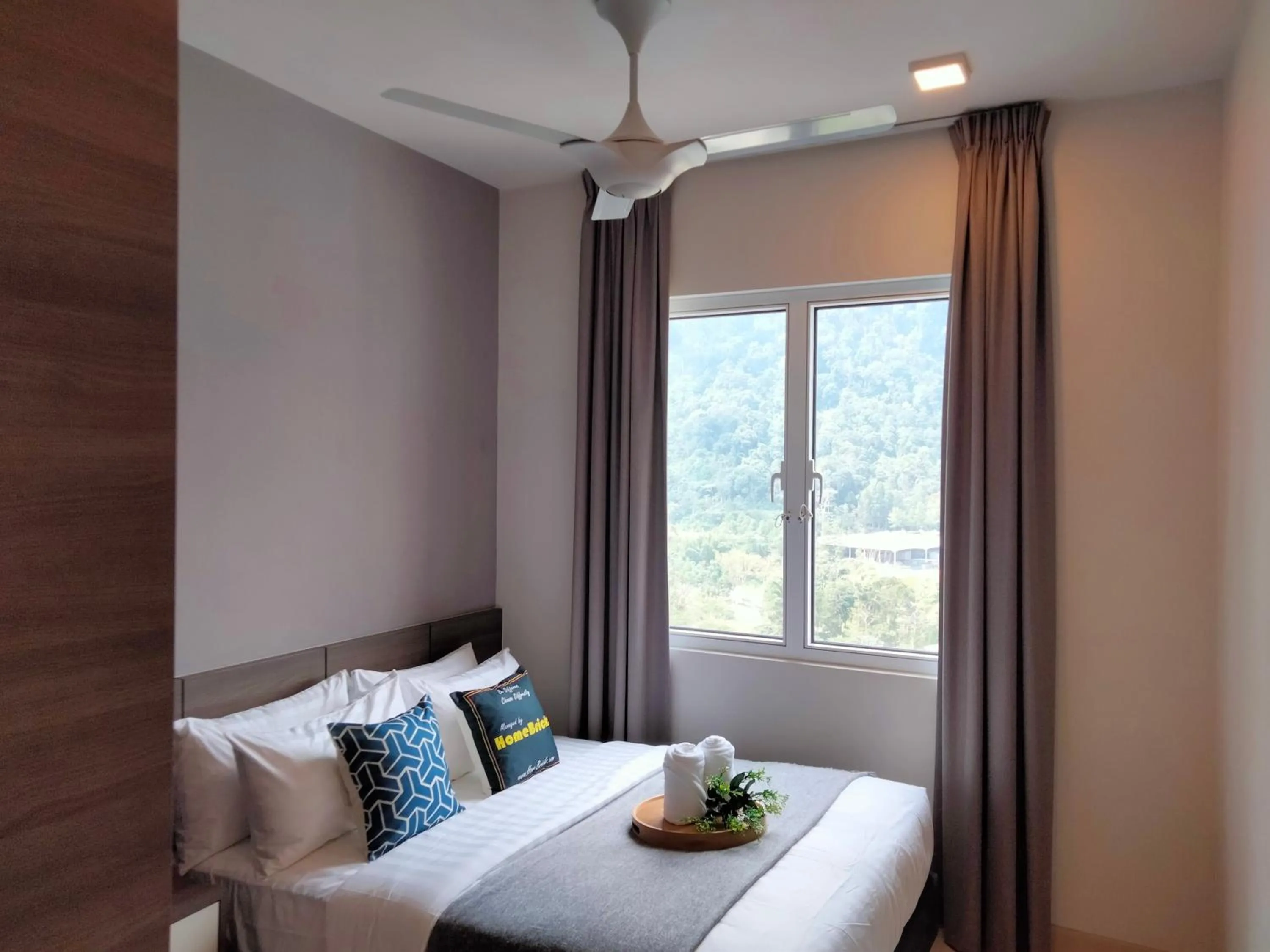 Bed in Genting Highland Windmill Upon Hills by HomeBrickz