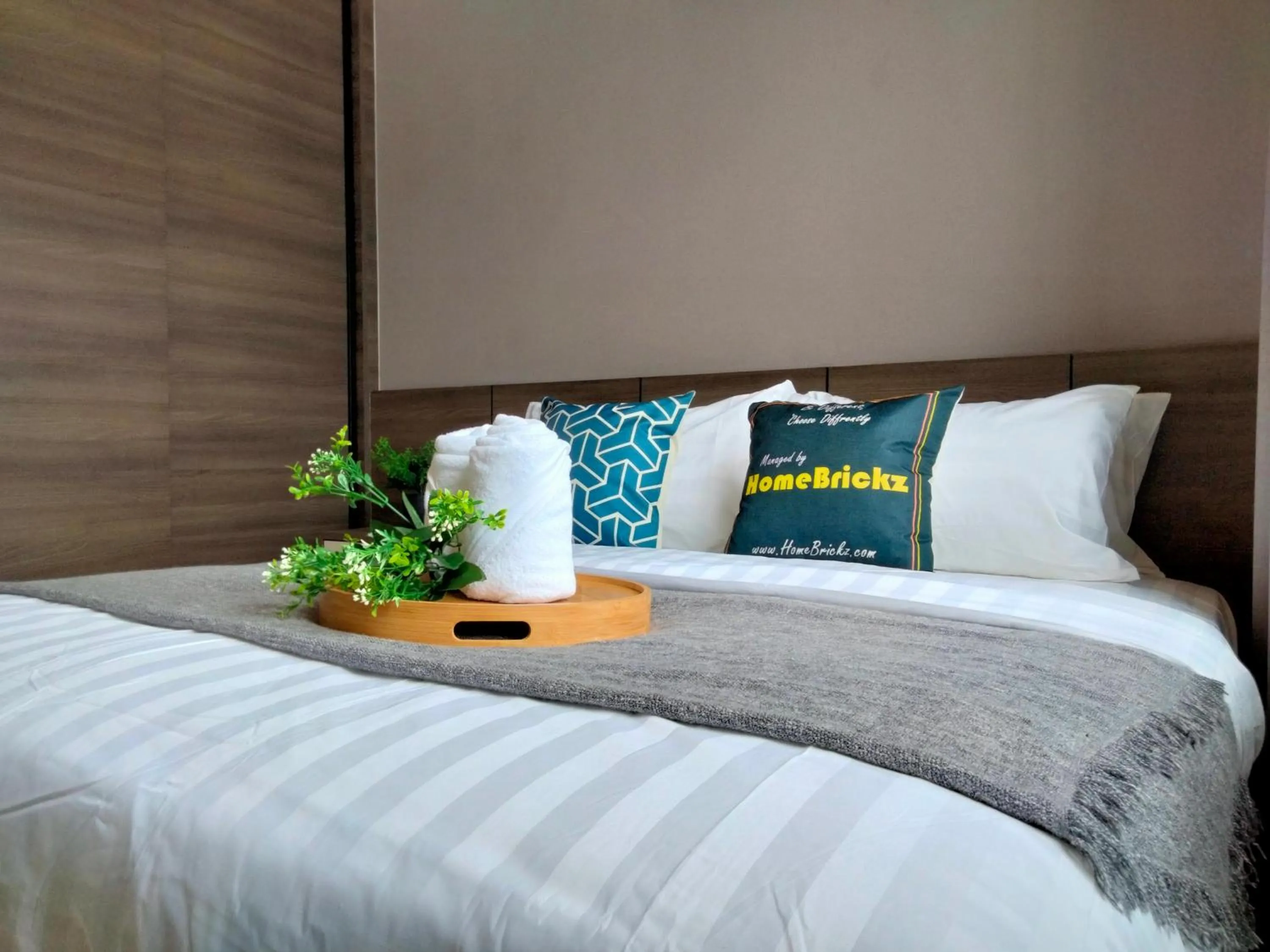 Bedroom in Genting Highland Windmill Upon Hills by HomeBrickz