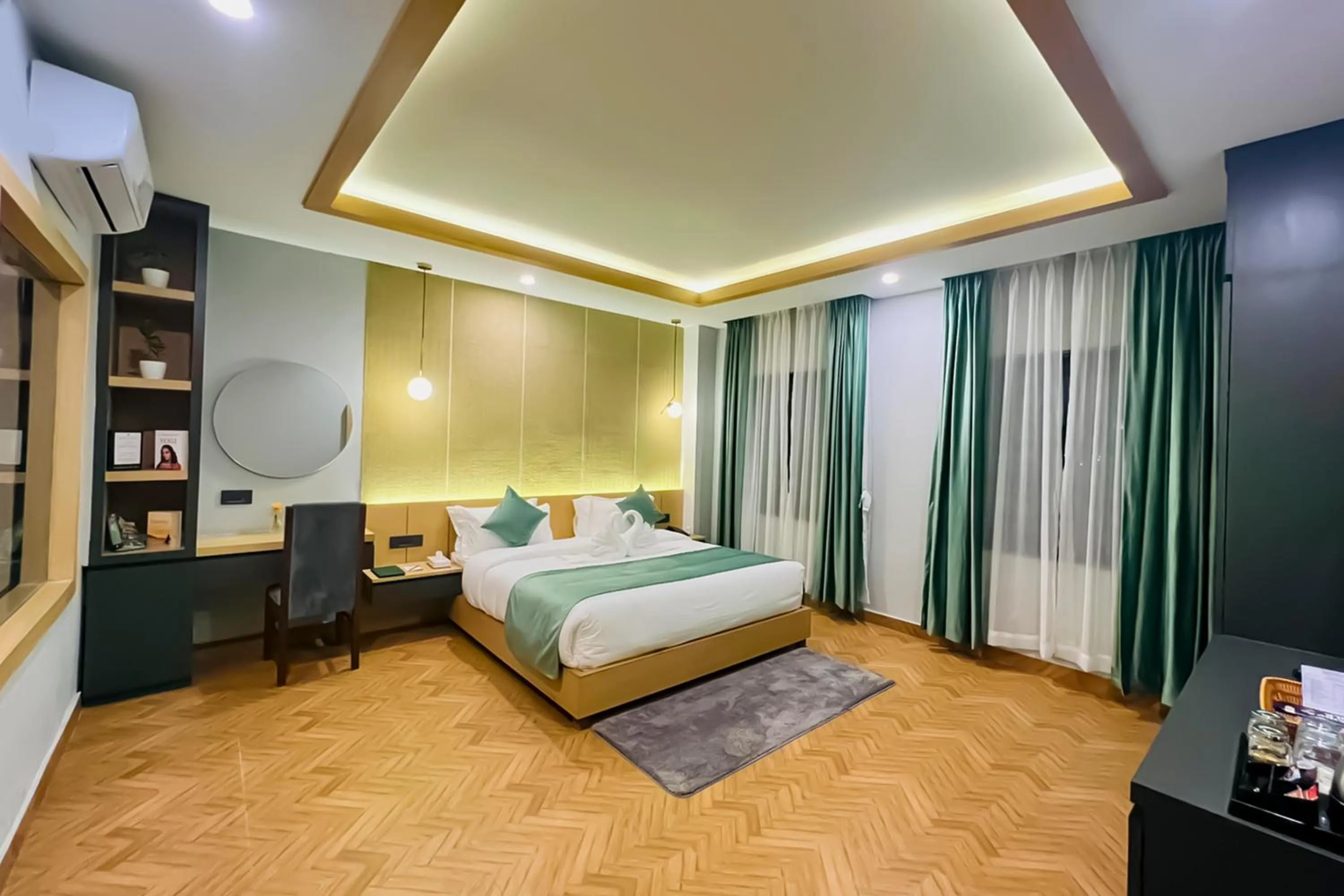 Bedroom, Bed in Hotel Aikawa