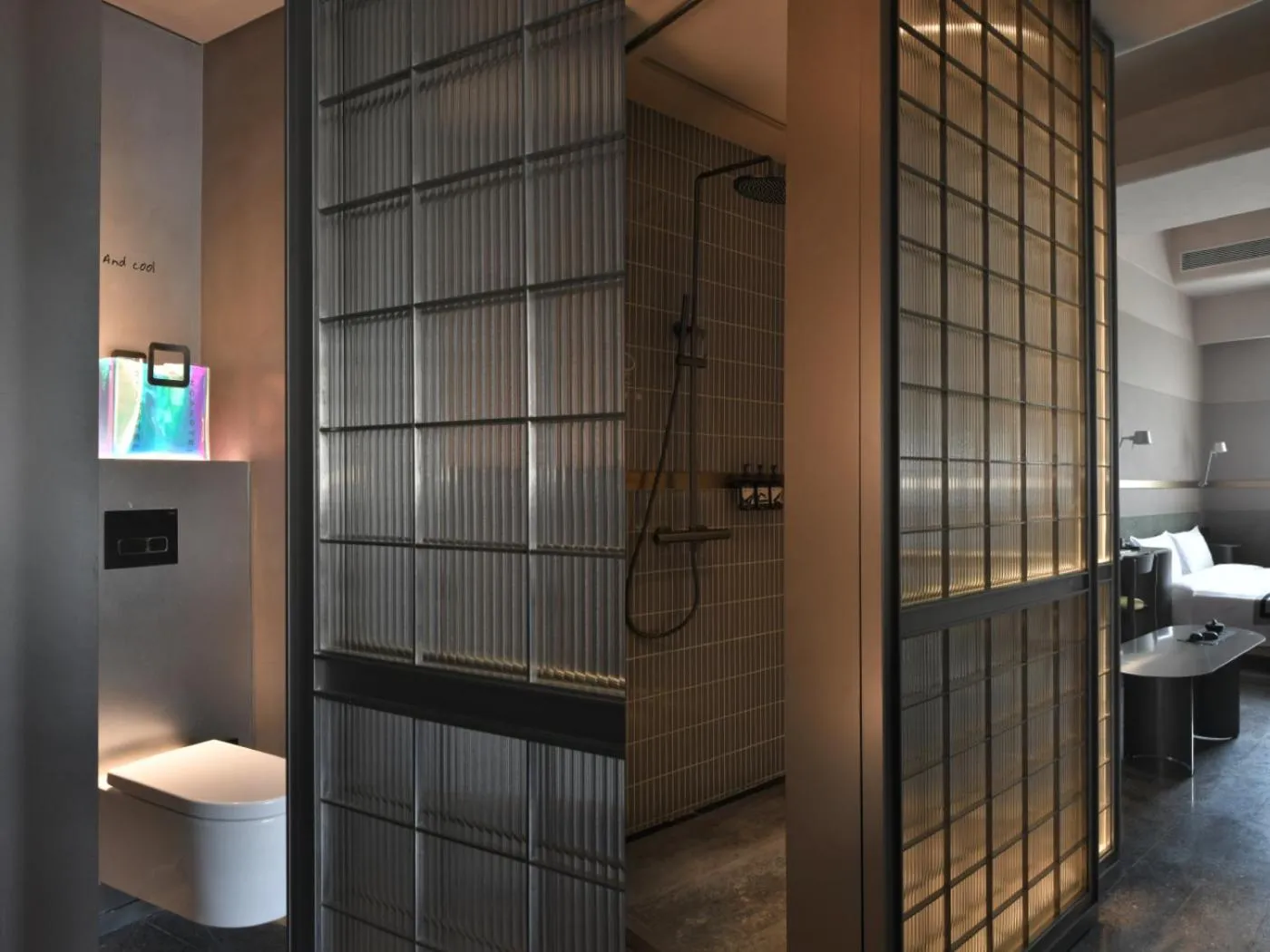 Shower in NOA Hotel SHENZHEN LUOHU
