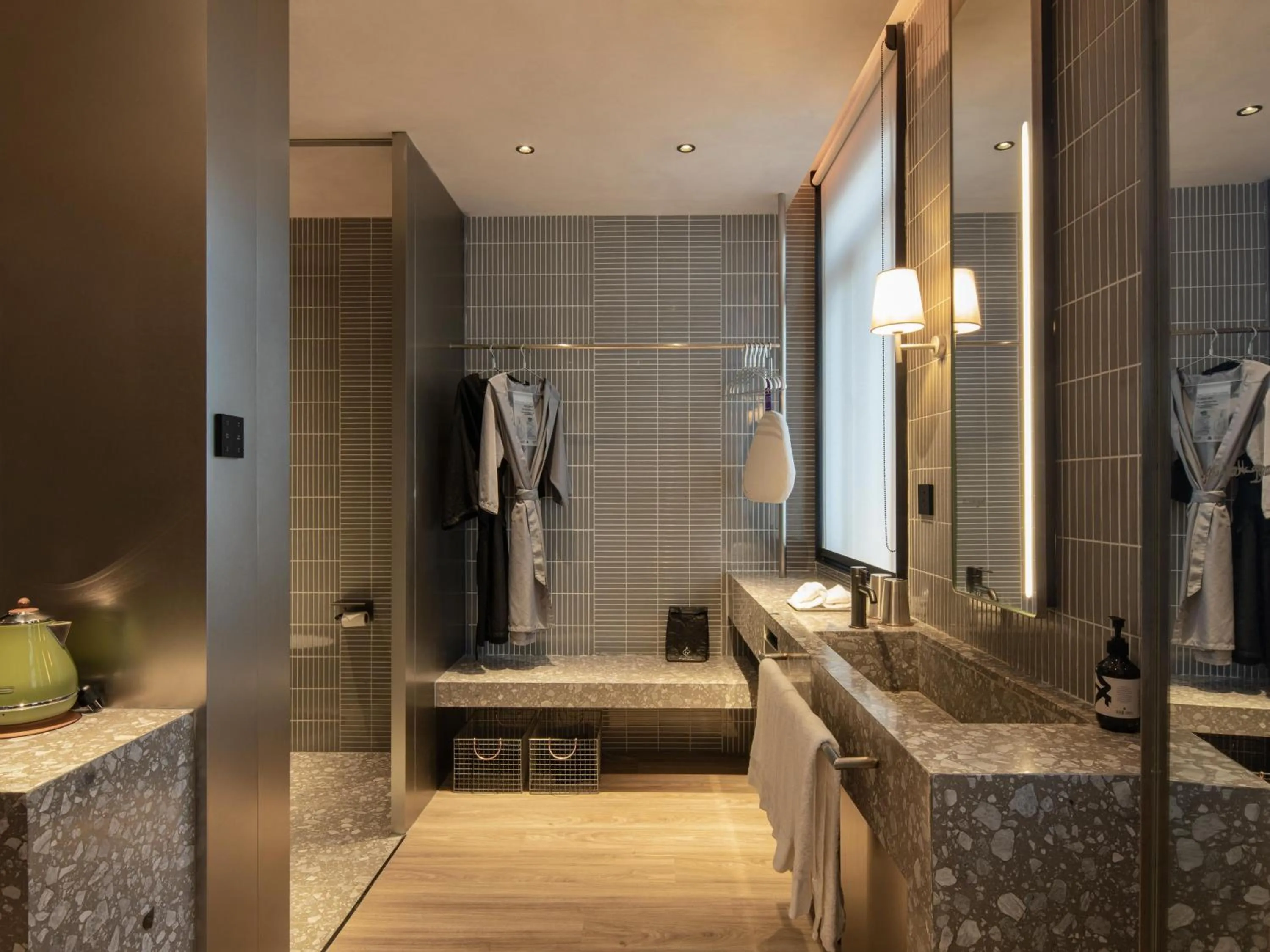 NOA Hotel SHENZHEN LUOHU