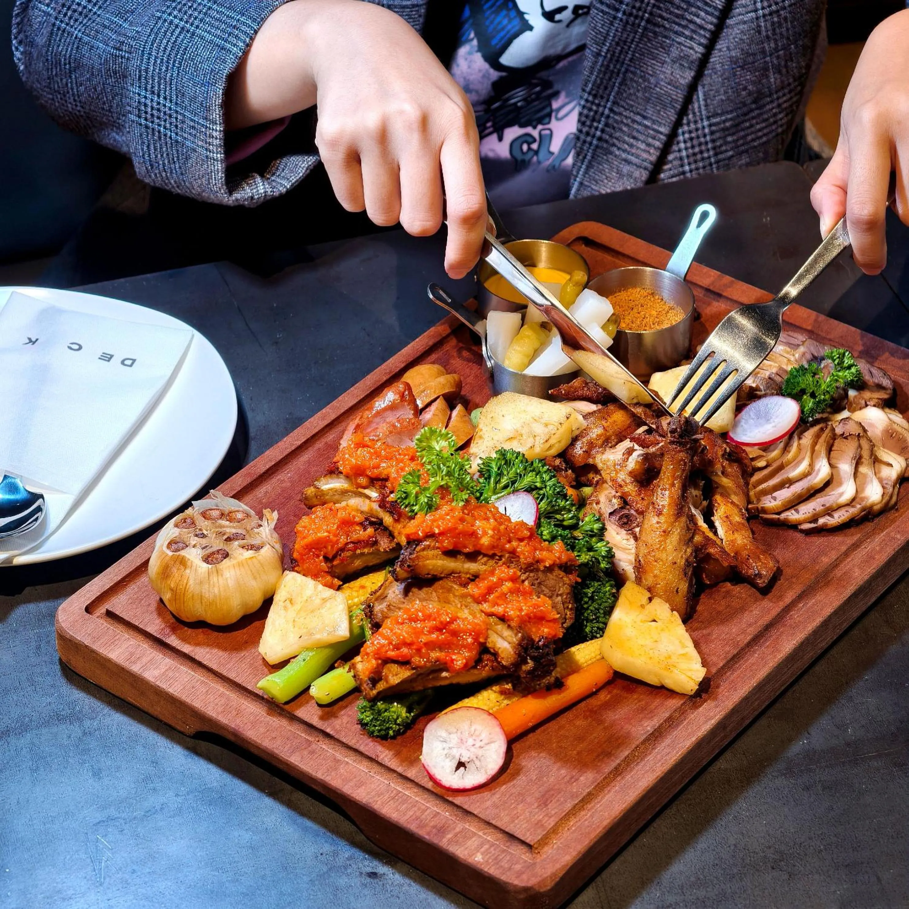 Restaurant/places to eat in NOA Hotel XIAMEN