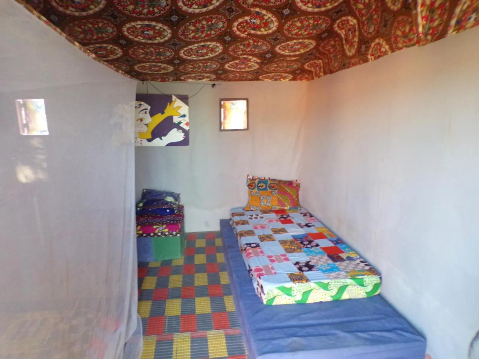 Photo of the whole room, Bed in Auberge Triskell