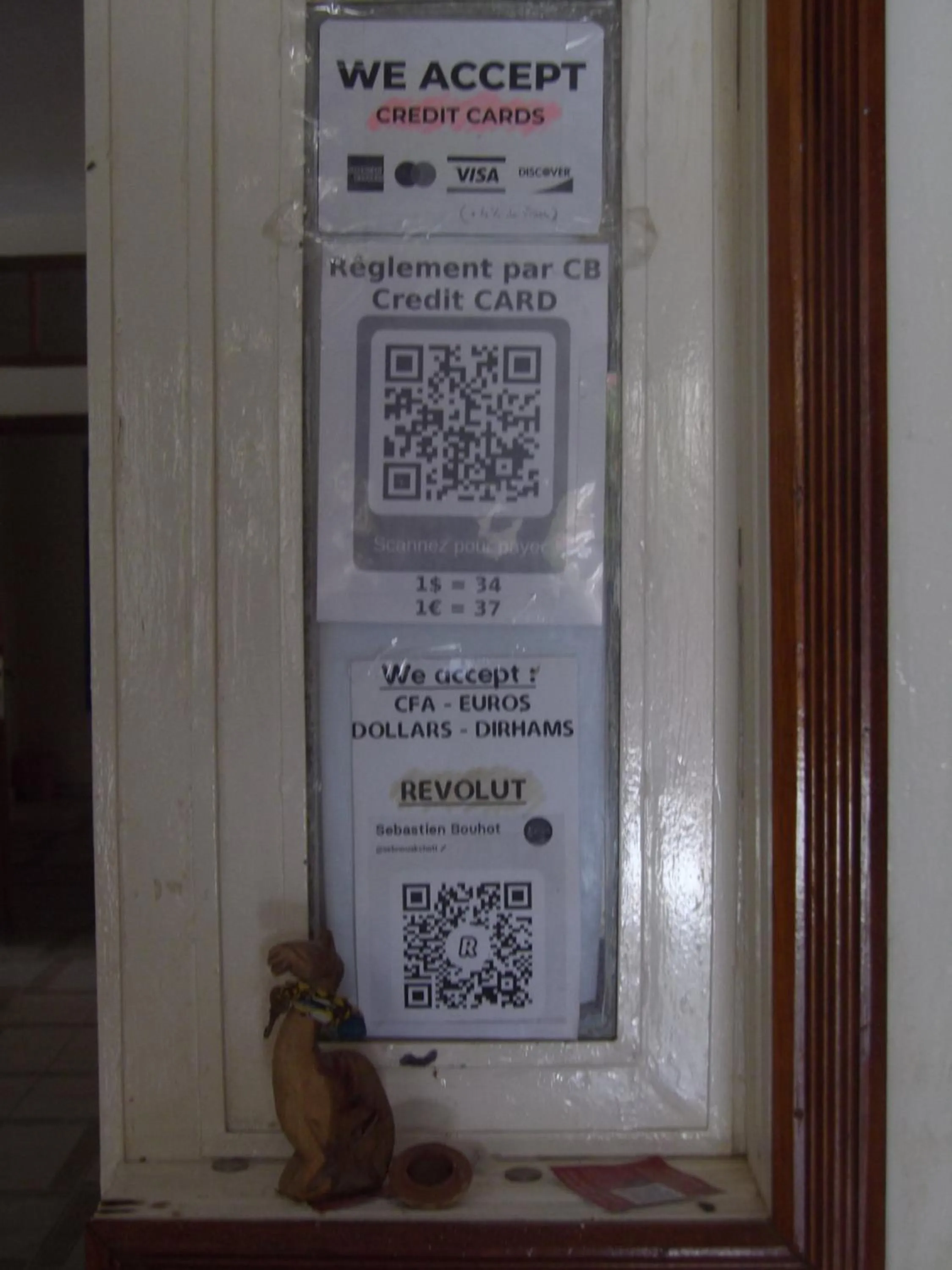 Text overlay in Auberge Triskell