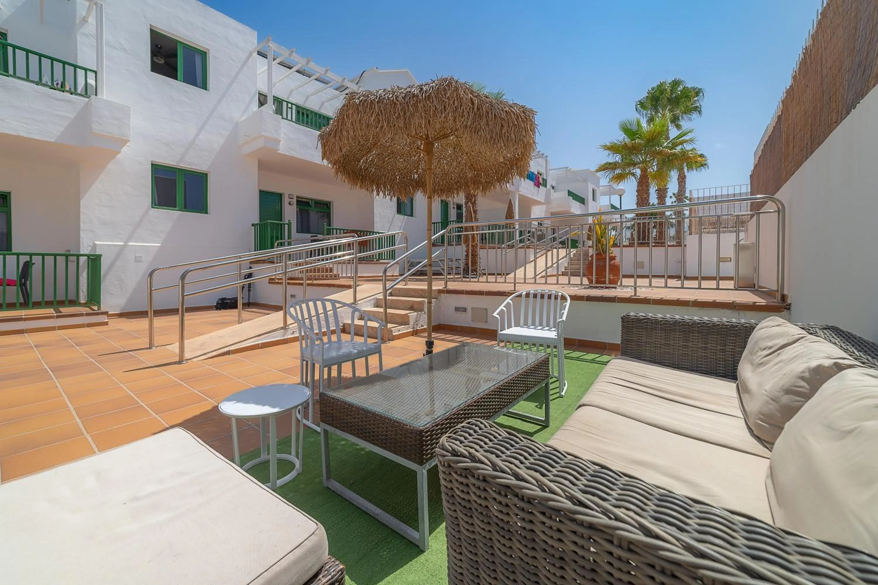 Summer in Apartamentos Elena