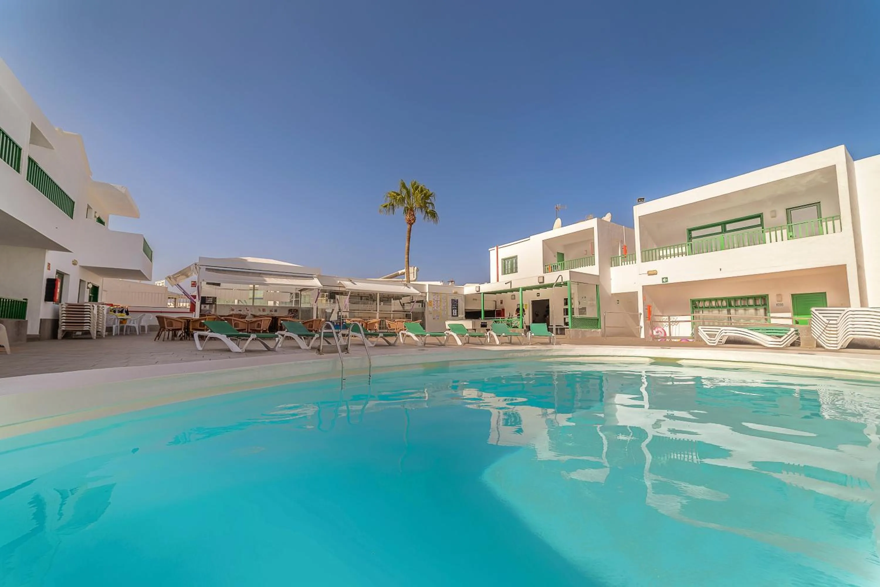 Solarium in Apartamentos Elena