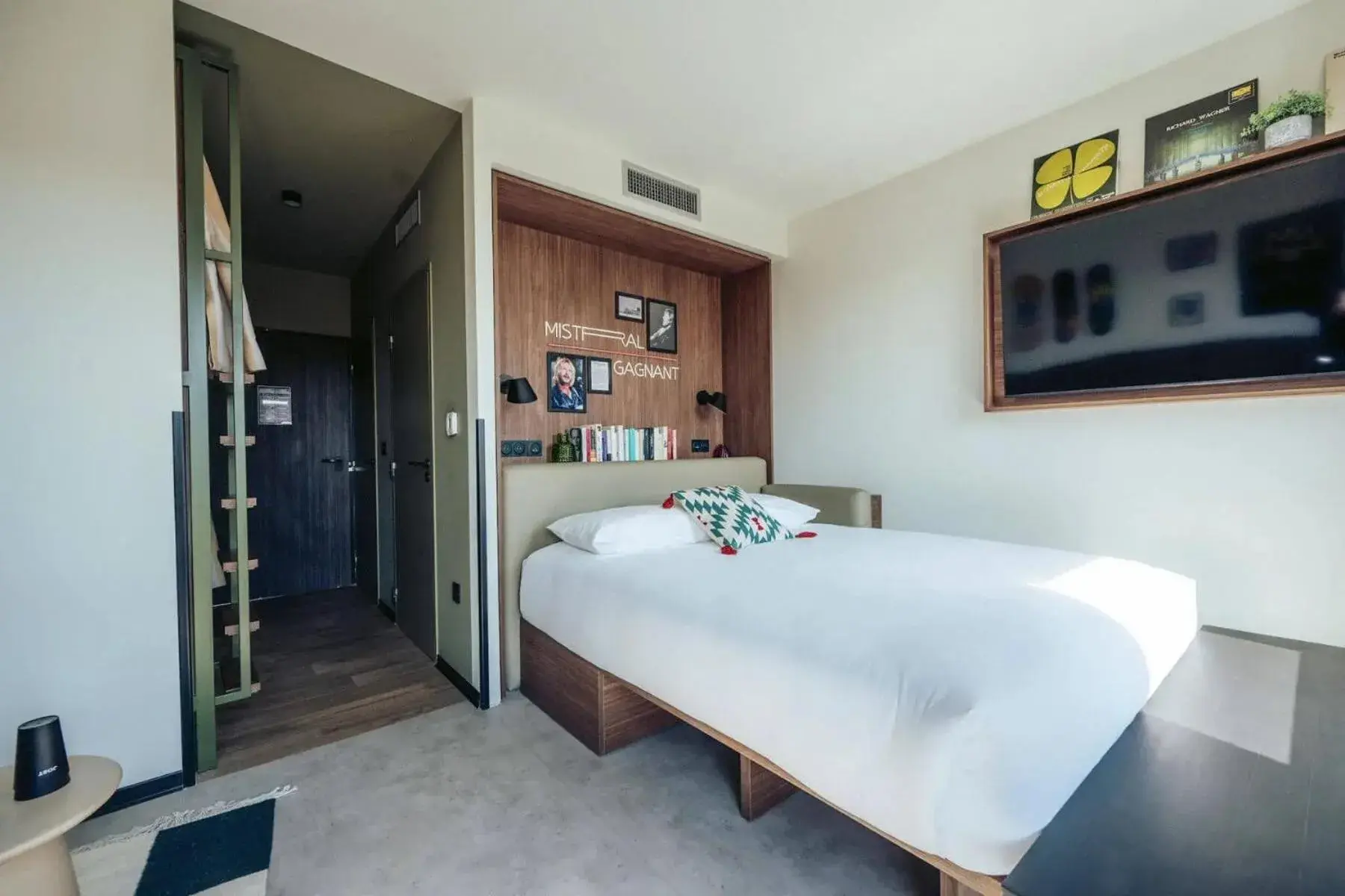 JOST OVERSIZE - Family Room in JOST Hotel Montpellier Centre St Roch JOST OVERSIZE - Family Room in JOST Hotel Montpellier Centre St Roch