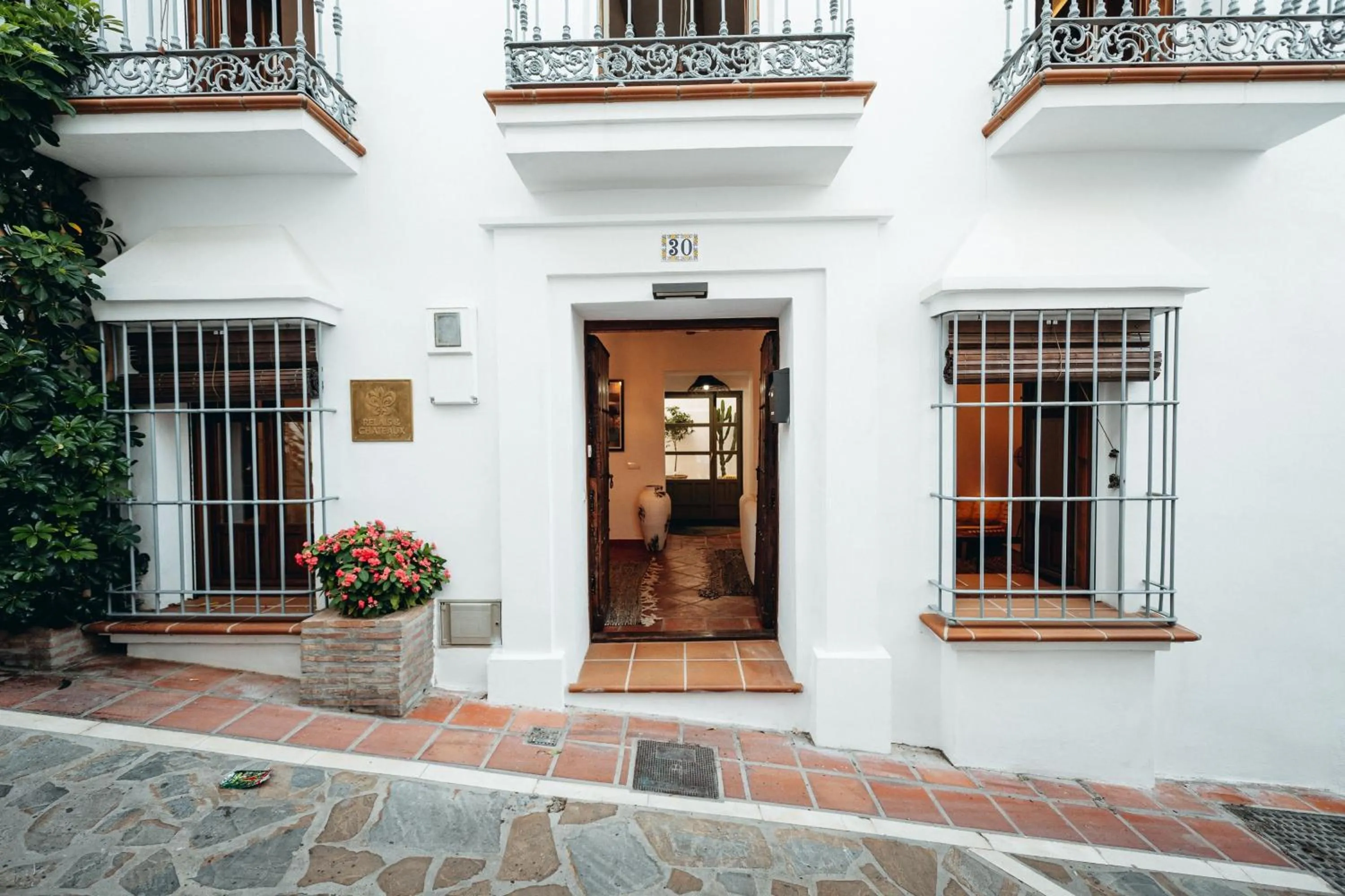 Facade/entrance in La Fonda Heritage Hotel Luxury, Relais & Châteaux
