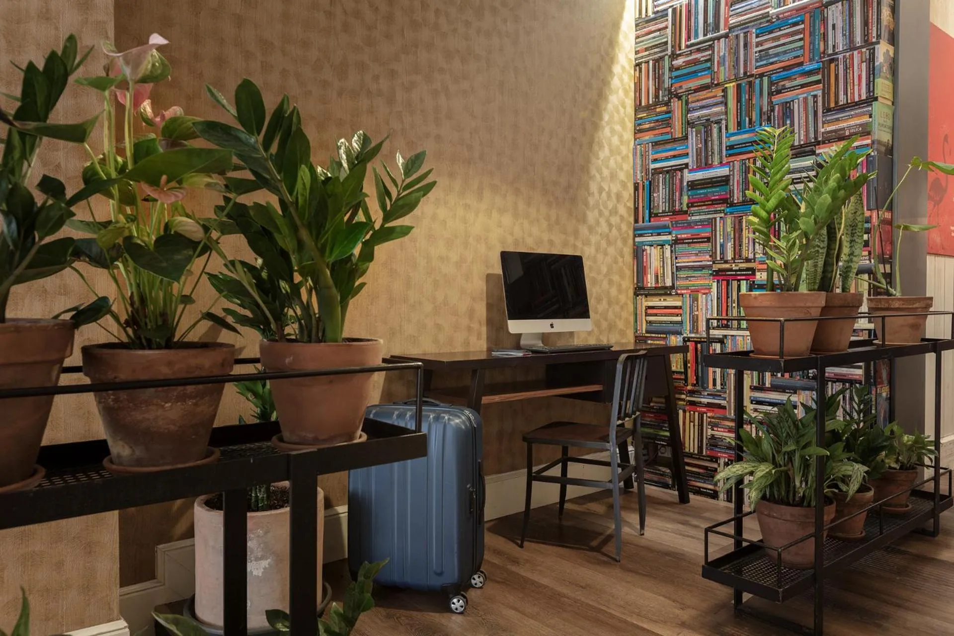 Seating area in Praktik Garden