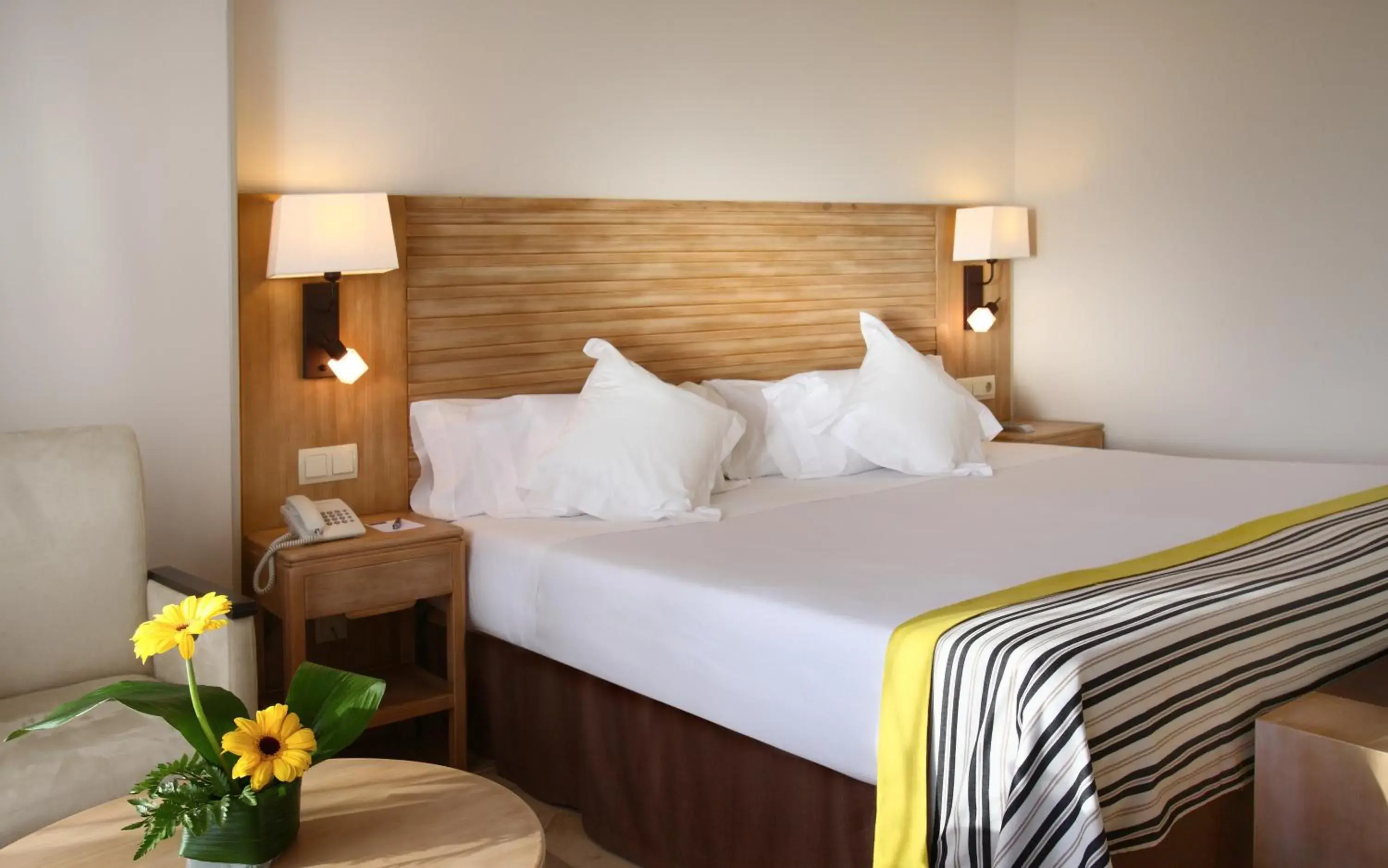 Superior Double Room with Terrace (2 Adults + 1 Child) in Barceló Punta Umbría Beach Resort Superior Double Room with Terrace (2 Adults + 1 Child) in Barceló Punta Umbría Beach Resort