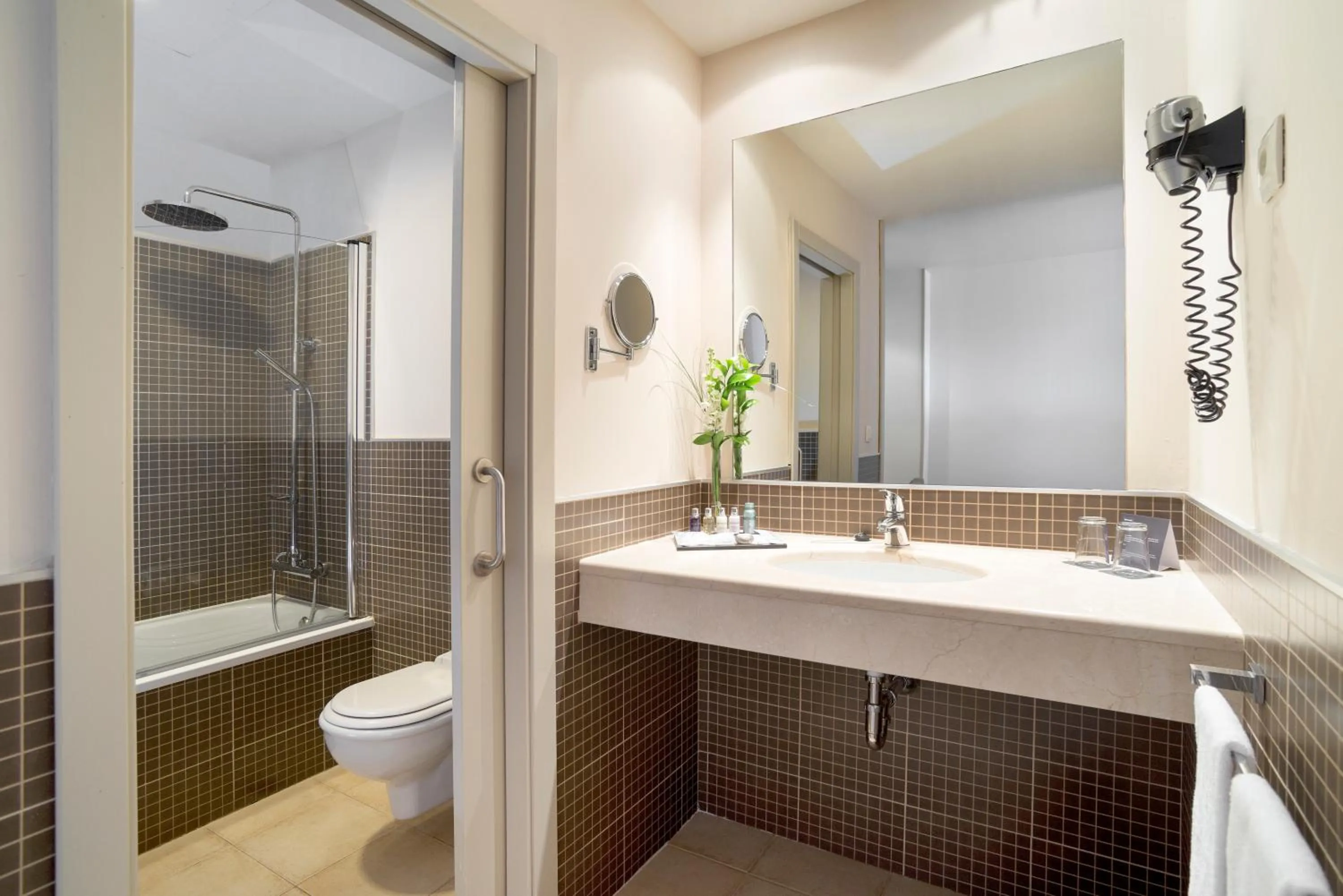 Bathroom in Barceló Punta Umbría Beach Resort