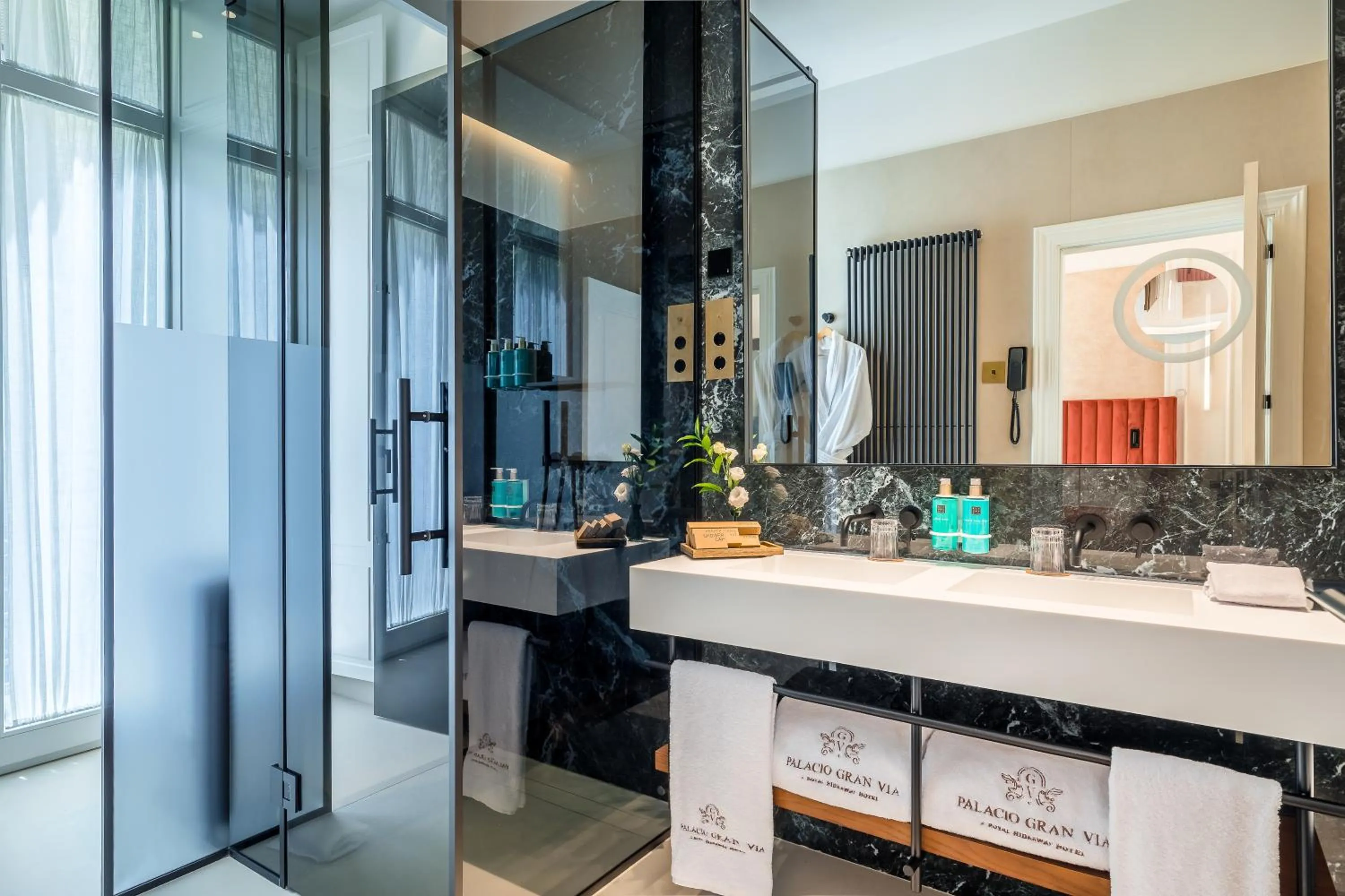 Bathroom in Palacio Gran Vía, a Royal Hideaway Hotel